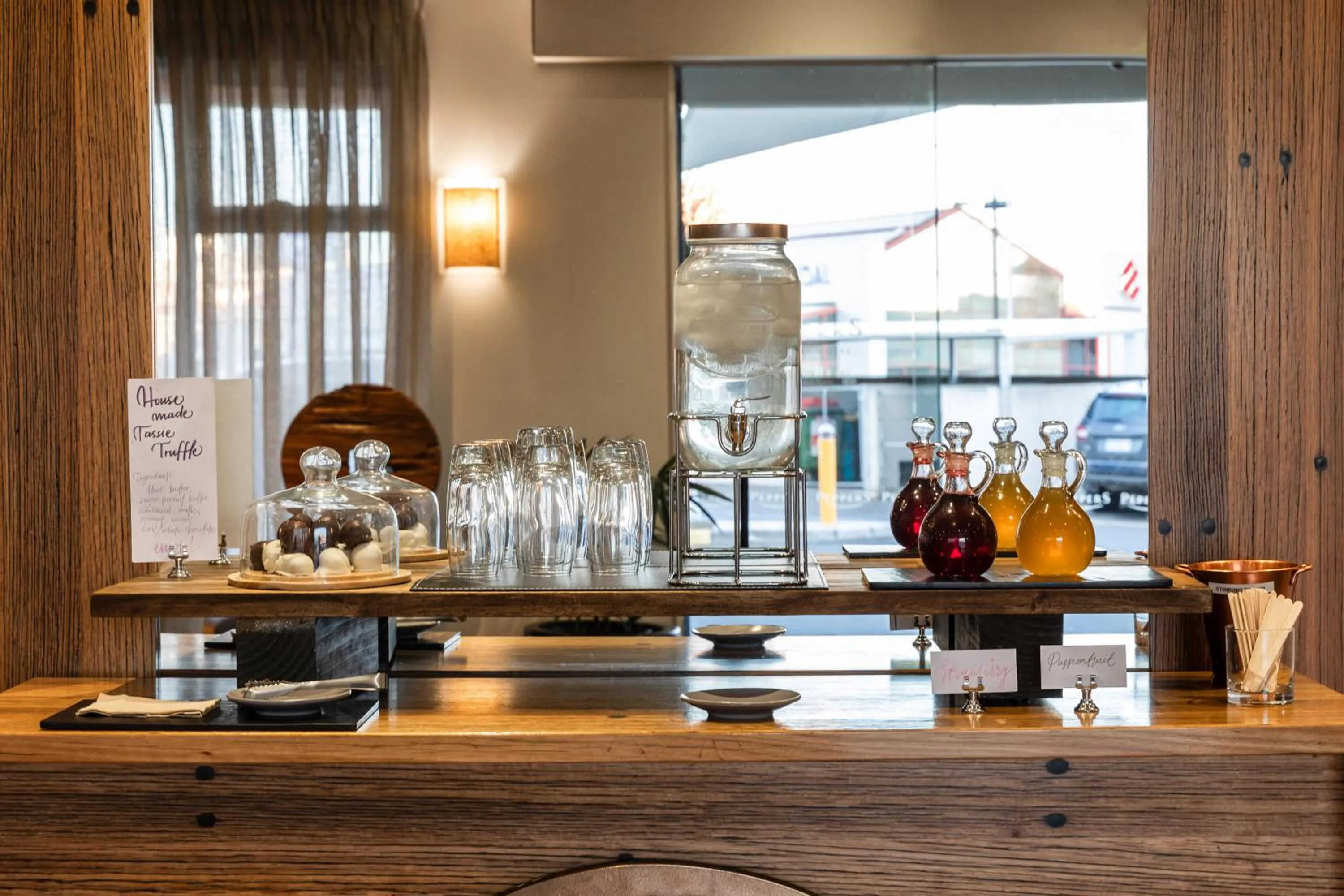 Lobby or reception in Peppers Seaport Launceston