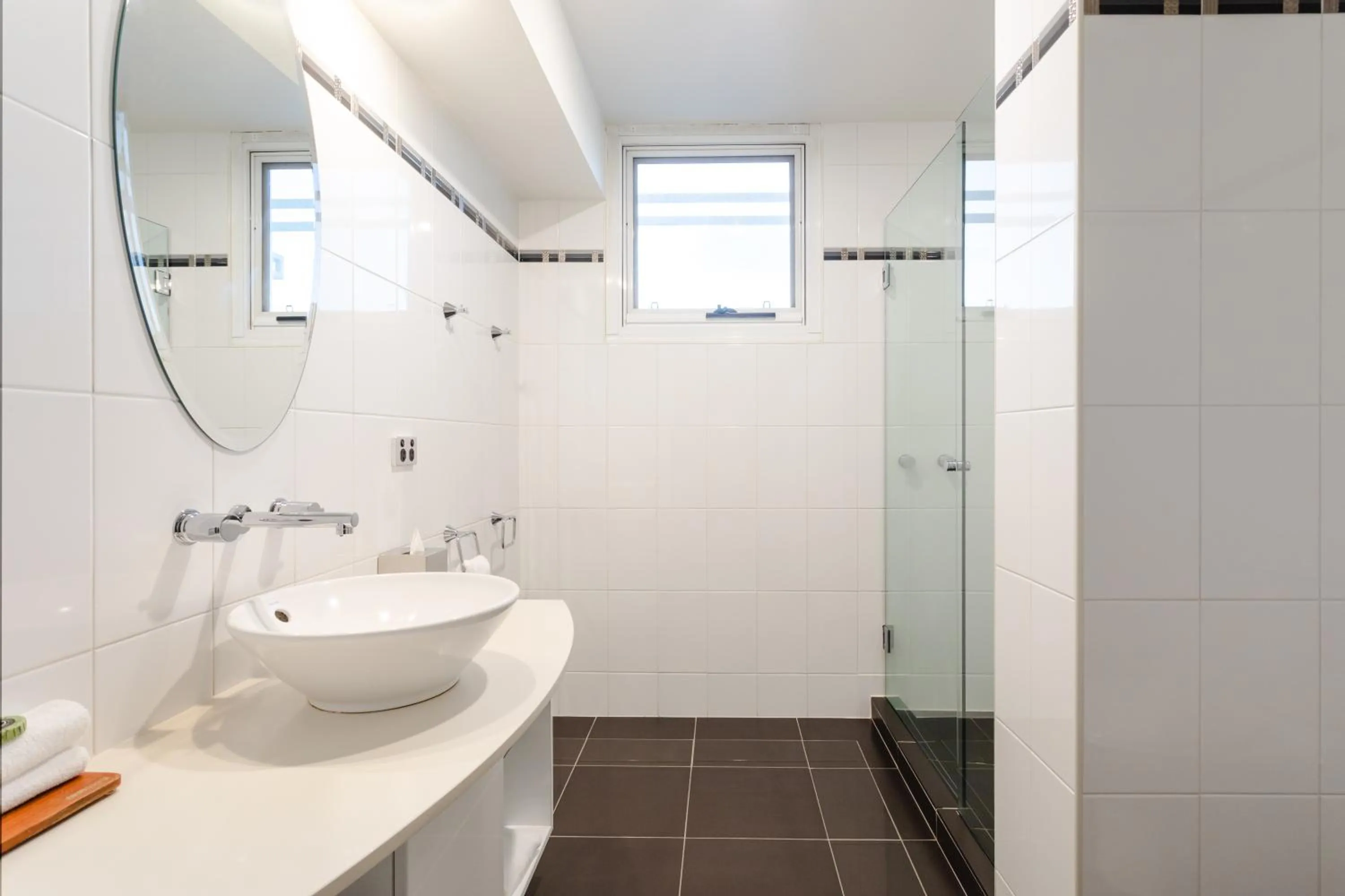 Bathroom in Peppers Seaport Launceston