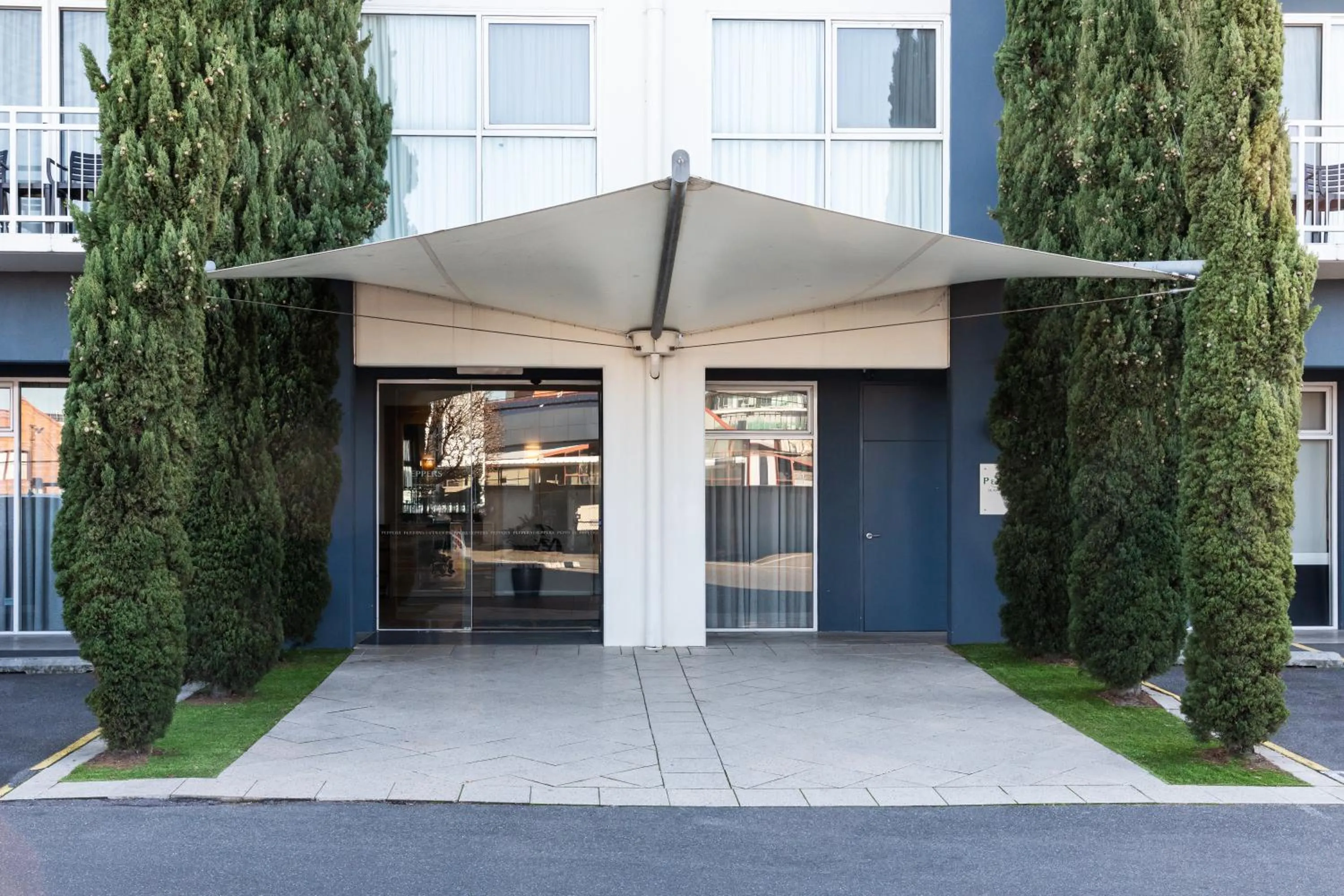 Property building in Peppers Seaport Launceston