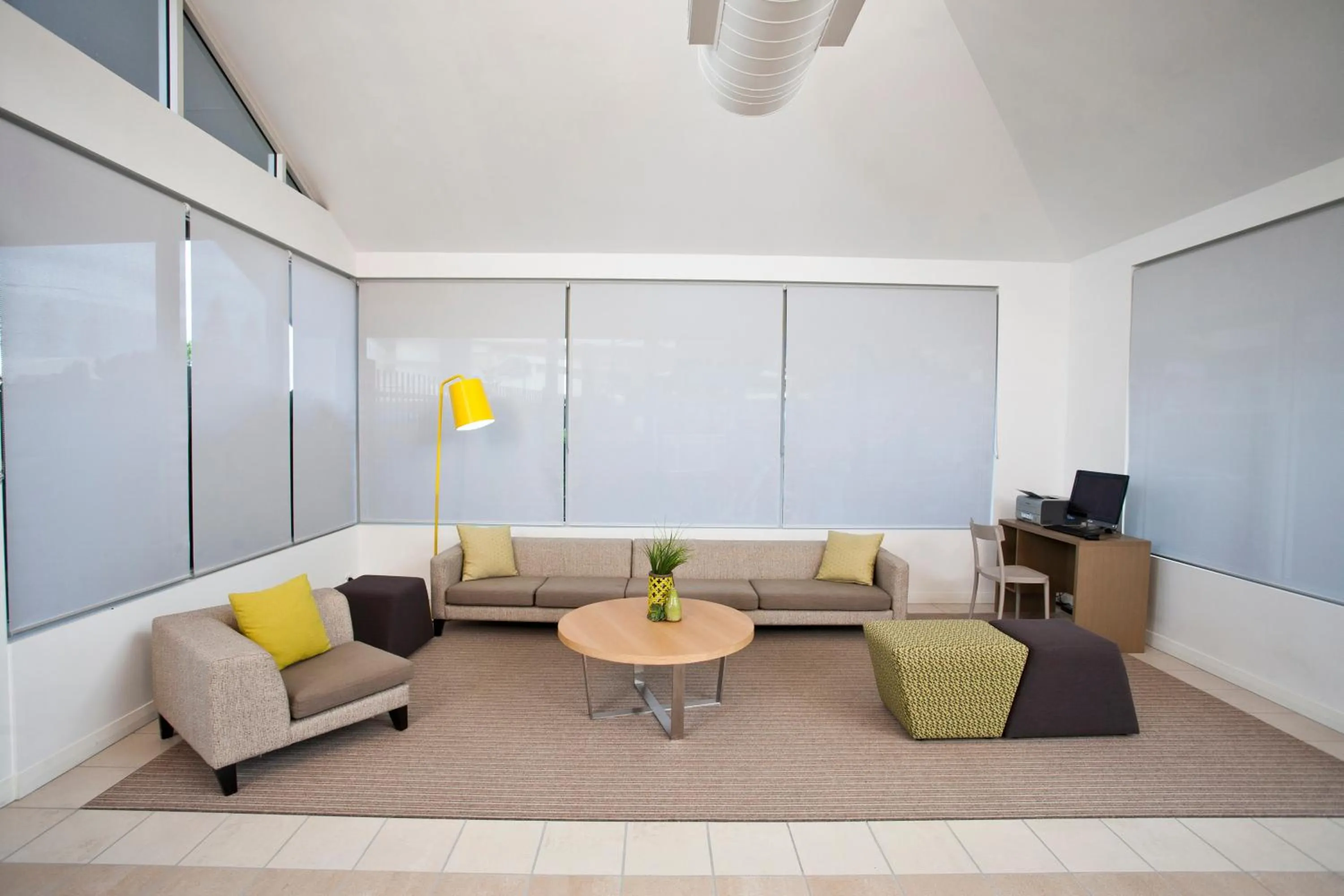 Lobby or reception in BreakFree Alexandra Beach