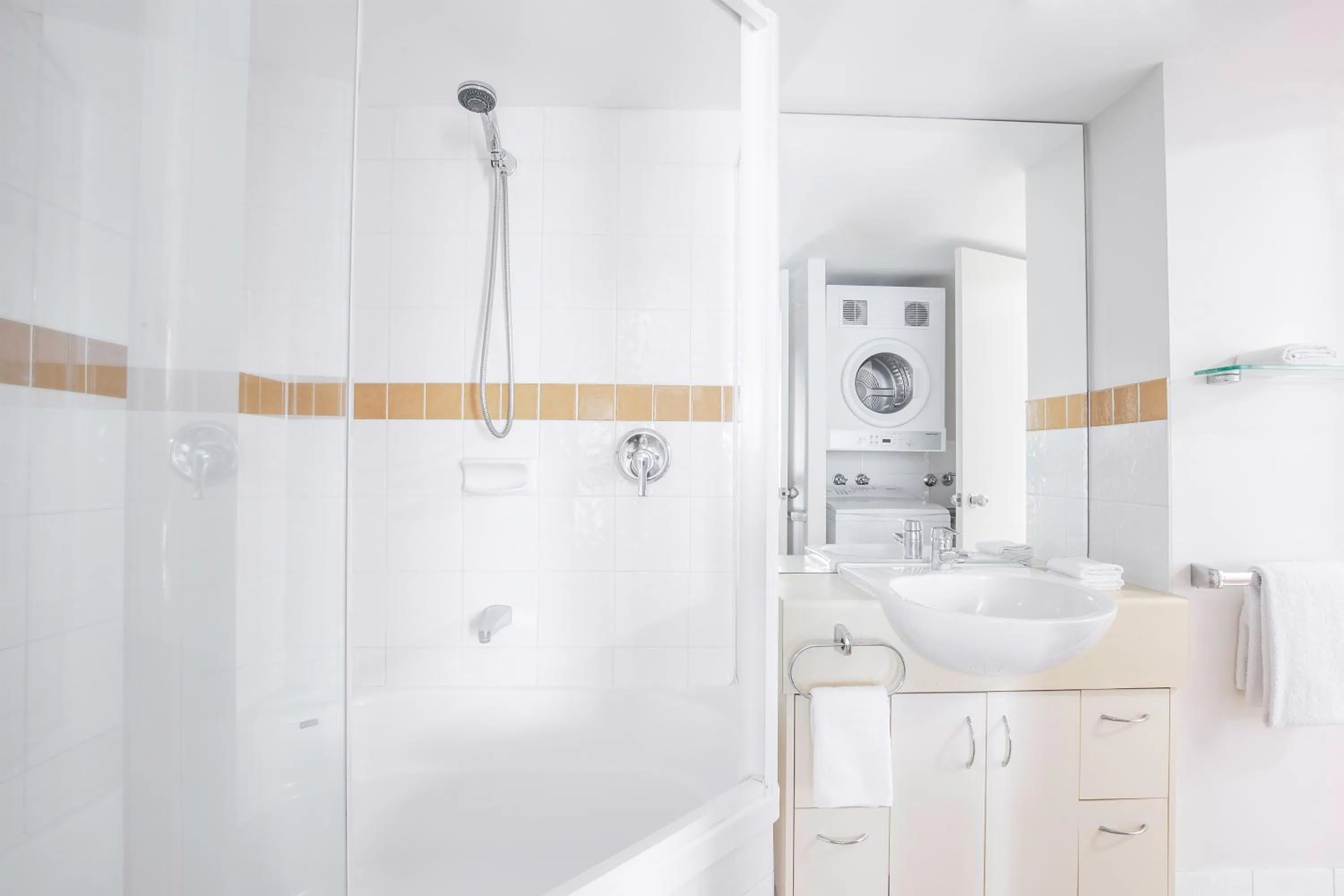 Bathroom in BreakFree Alexandra Beach