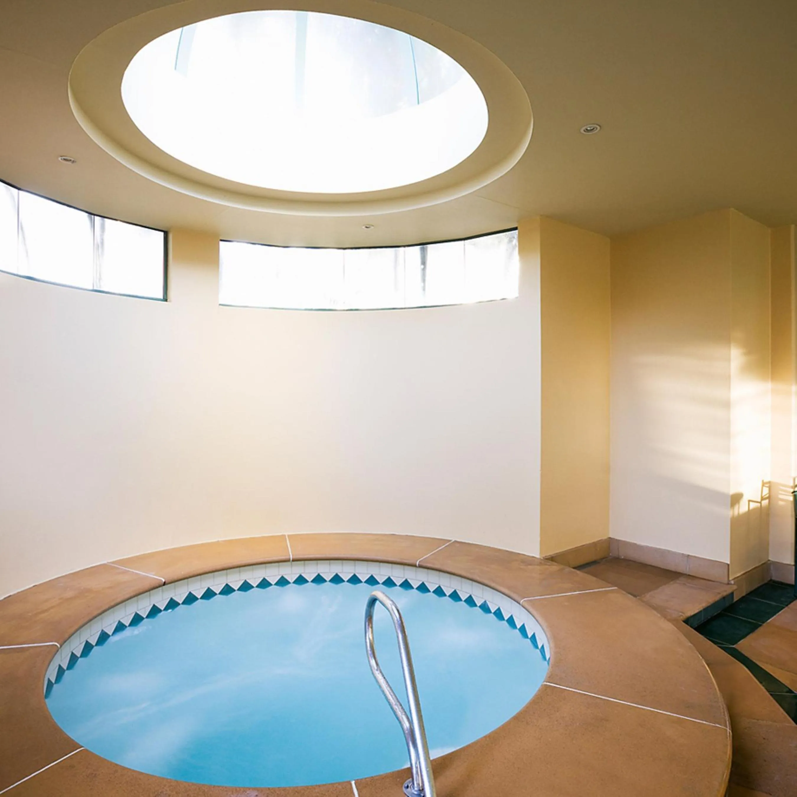 Spa and wellness centre/facilities in Mantra Crown Towers