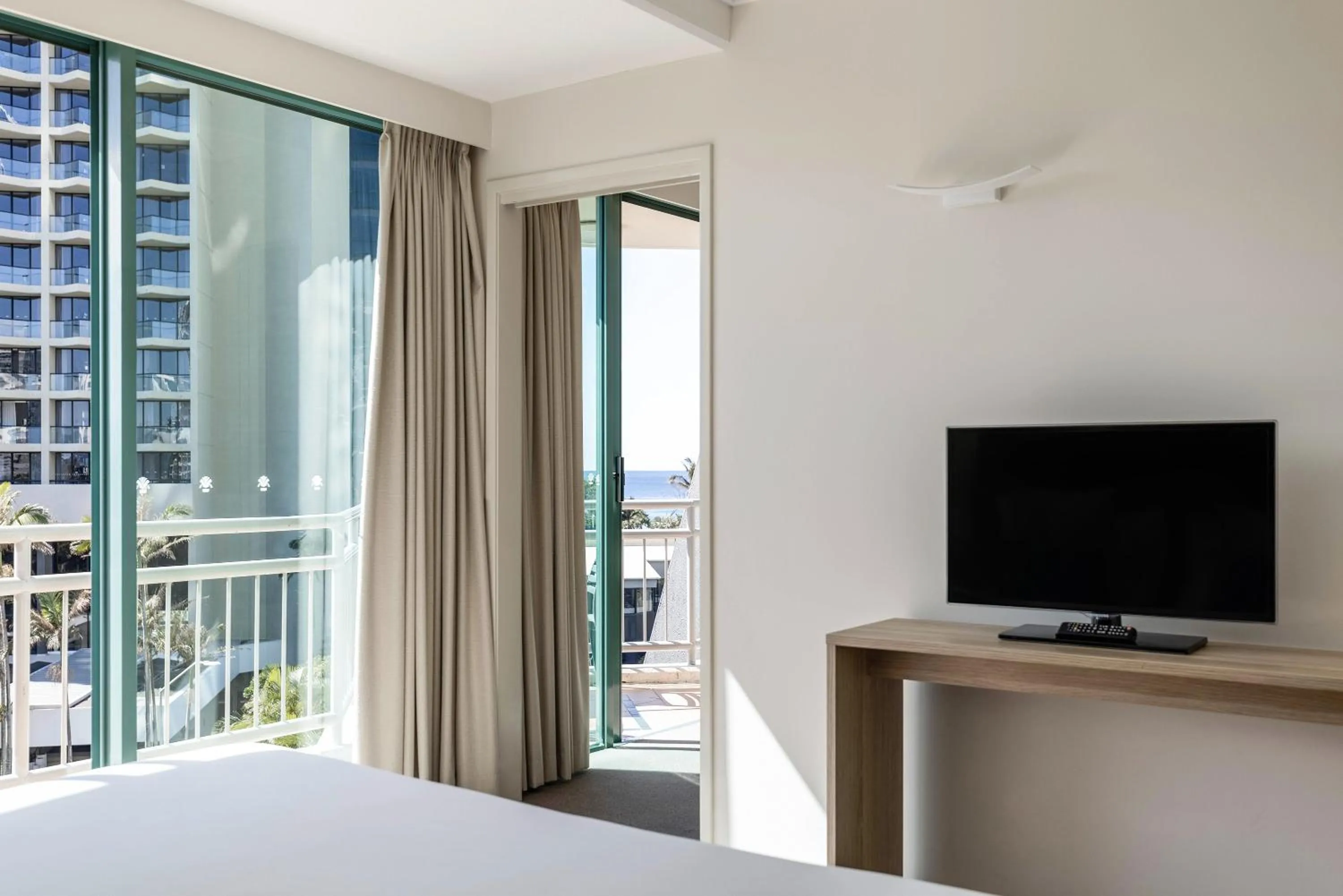 TV and multimedia, Bed in Mantra Crown Towers