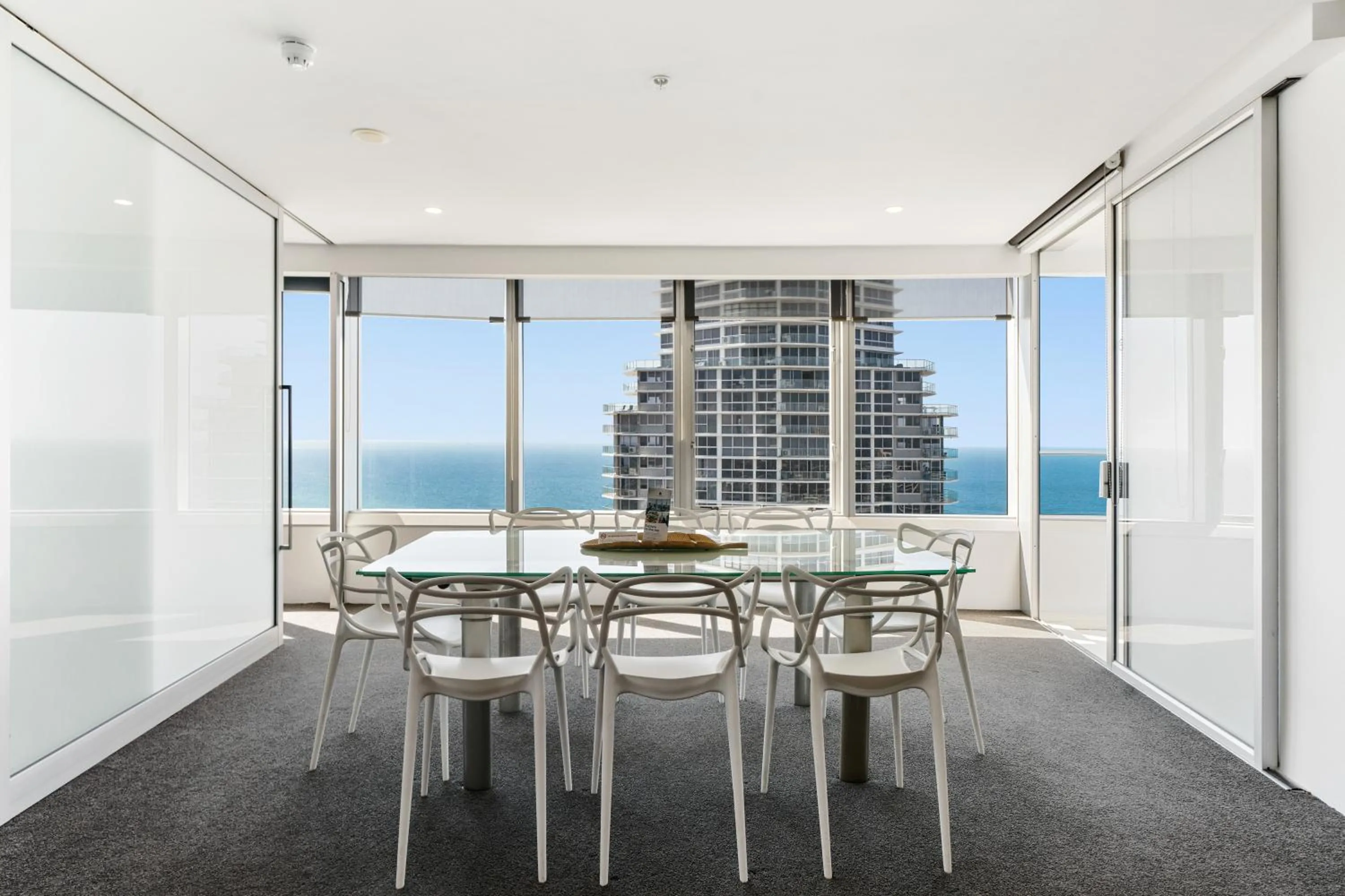 Seating area in Q1 Resort & Spa - Official