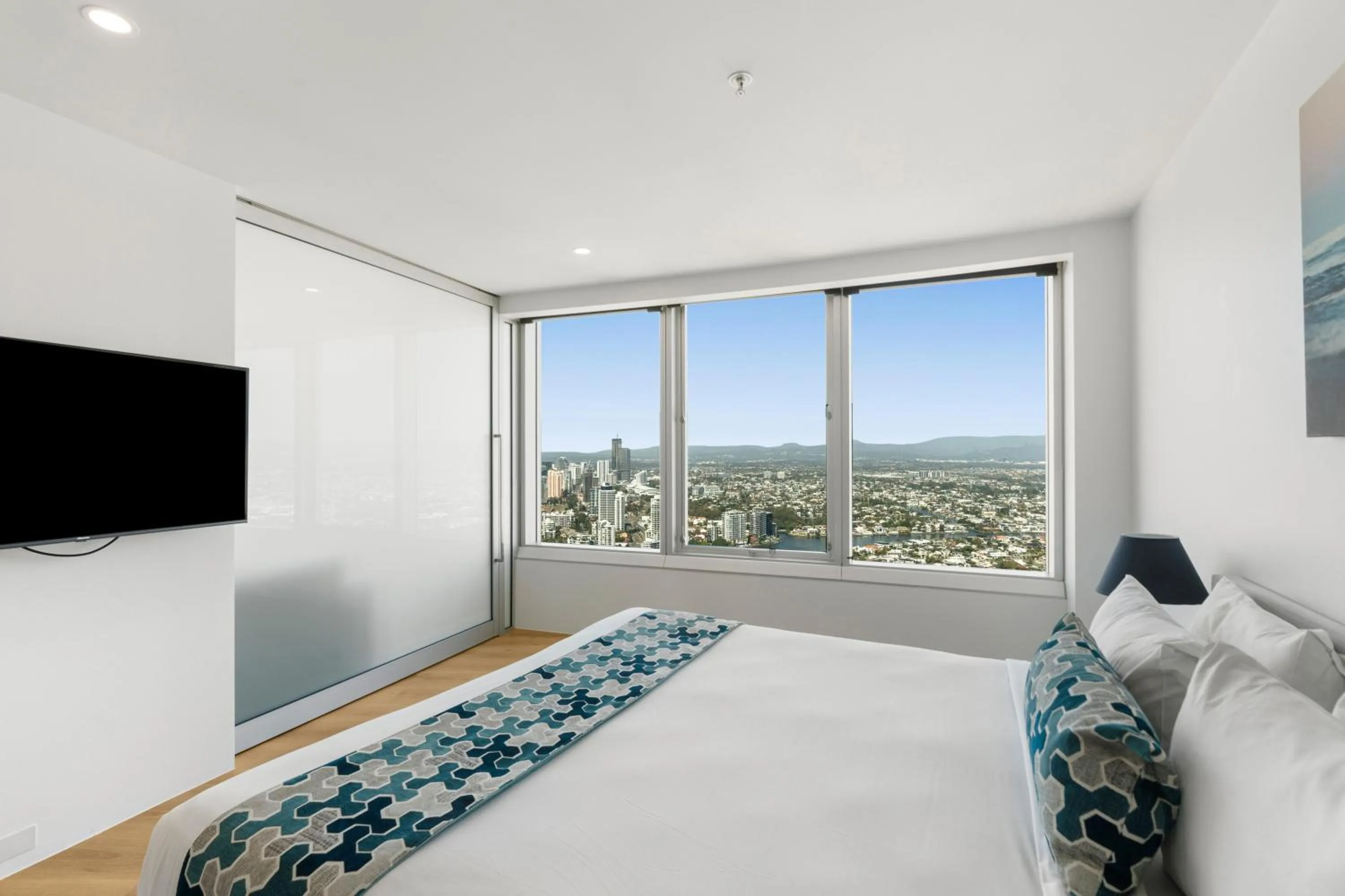 Bed in Q1 Resort & Spa - Official