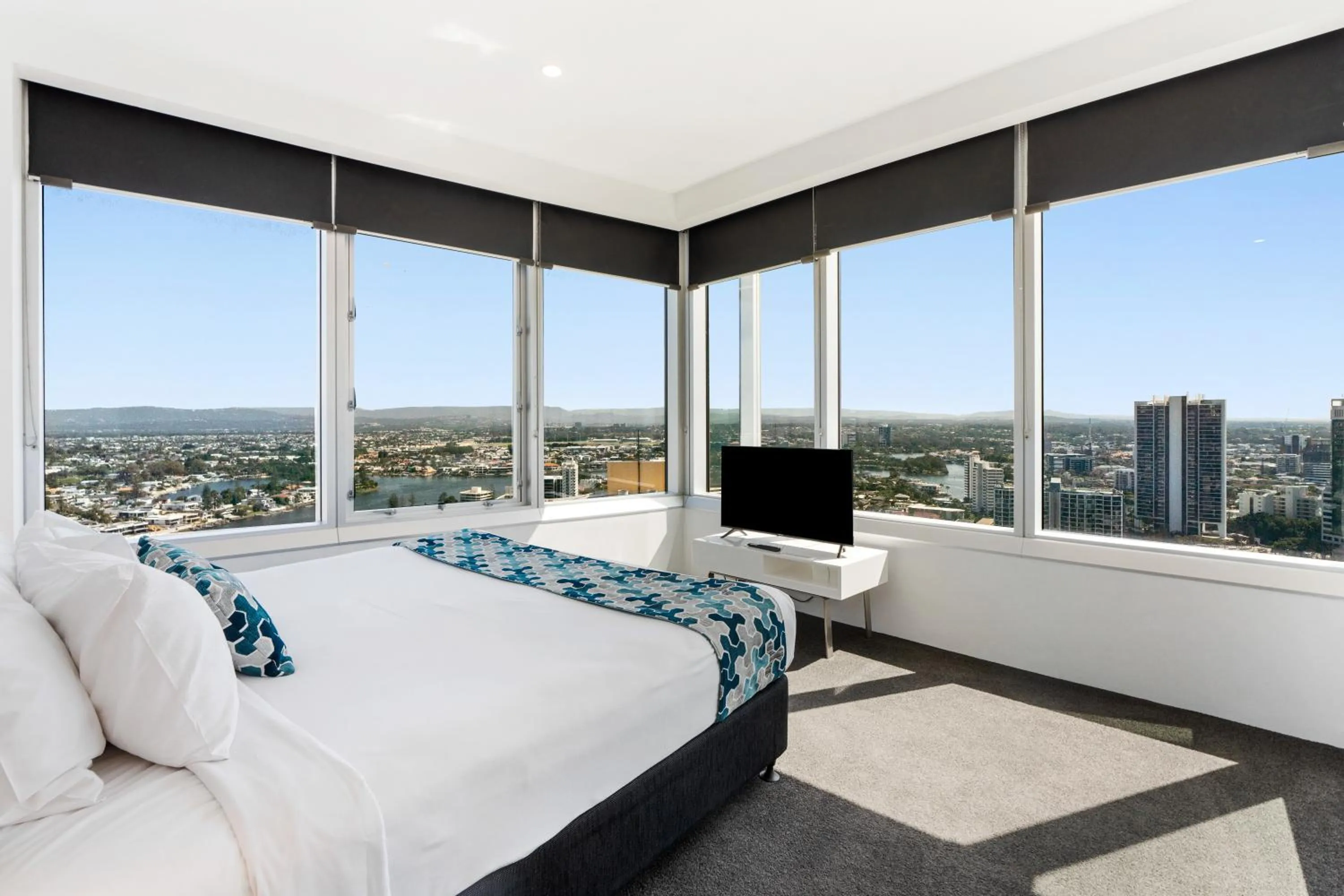 Bed in Q1 Resort & Spa - Official