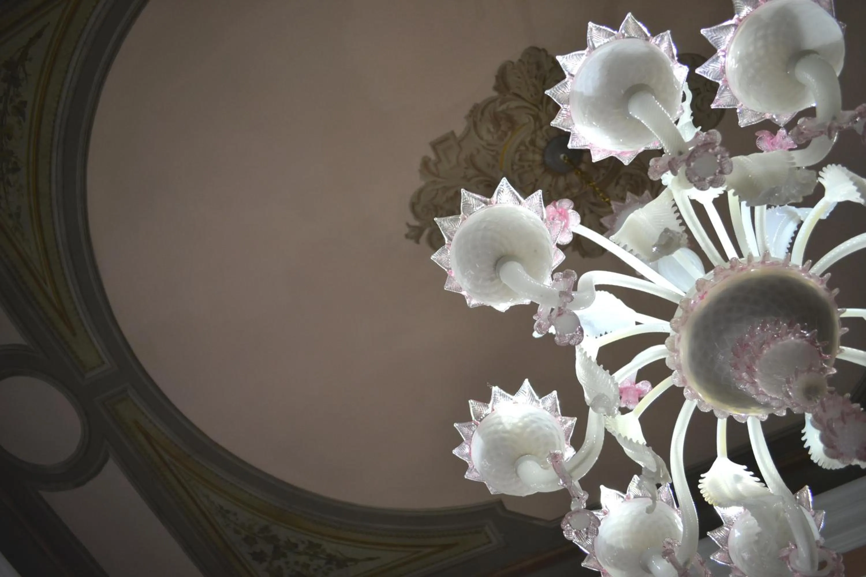 Decorative detail in Villa Ducale Hotel & Ristorante