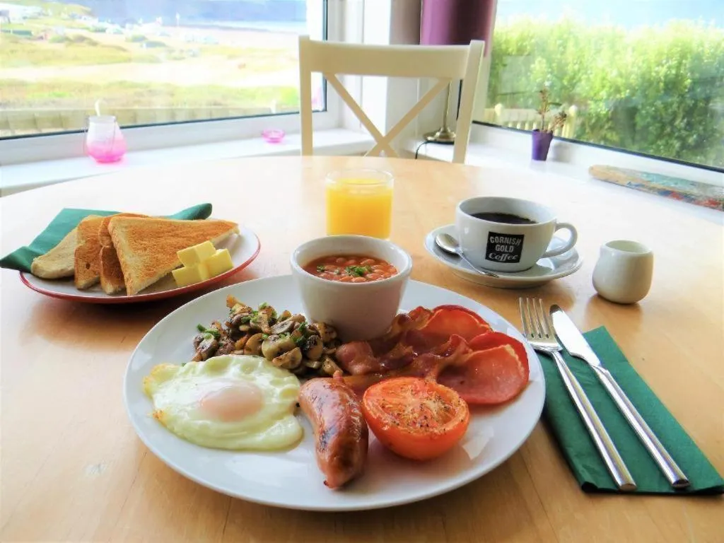 Breakfast in Beach House B&B