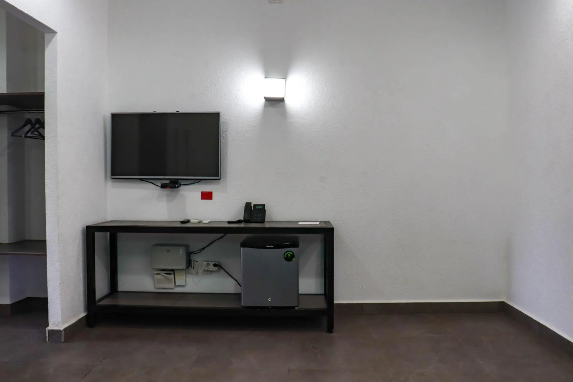 TV and multimedia in Hotel MX portal maya