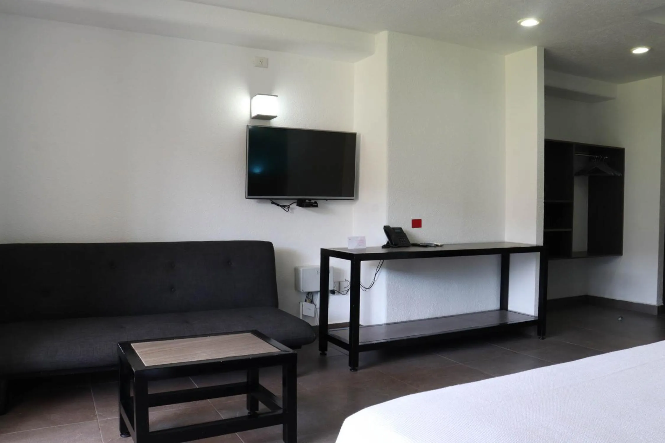 TV and multimedia, Bed in Hotel MX portal maya