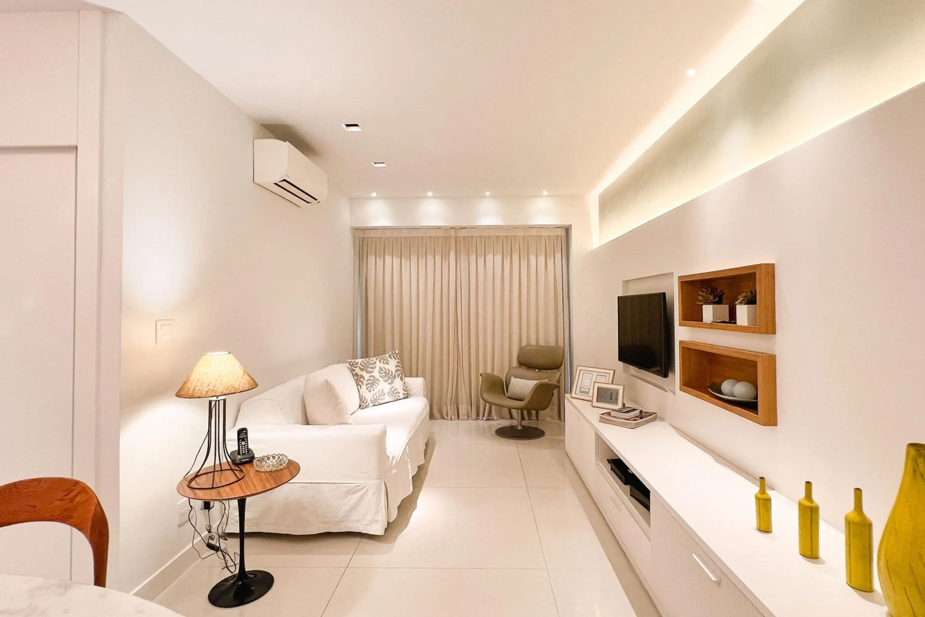 Living room in Ipanema Apart-hotel on the Beach