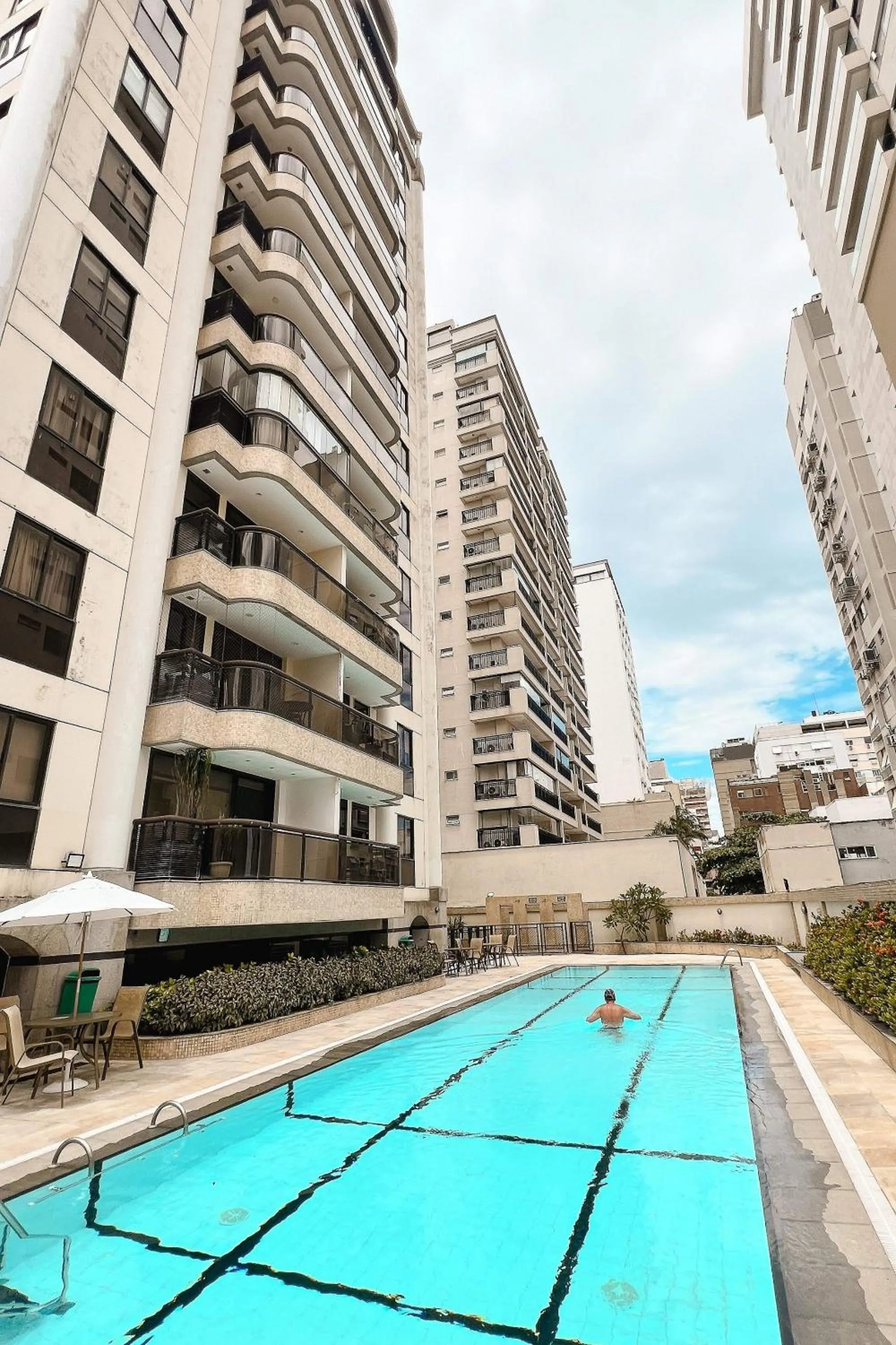 Swimming pool in Ipanema Apart-hotel on the Beach