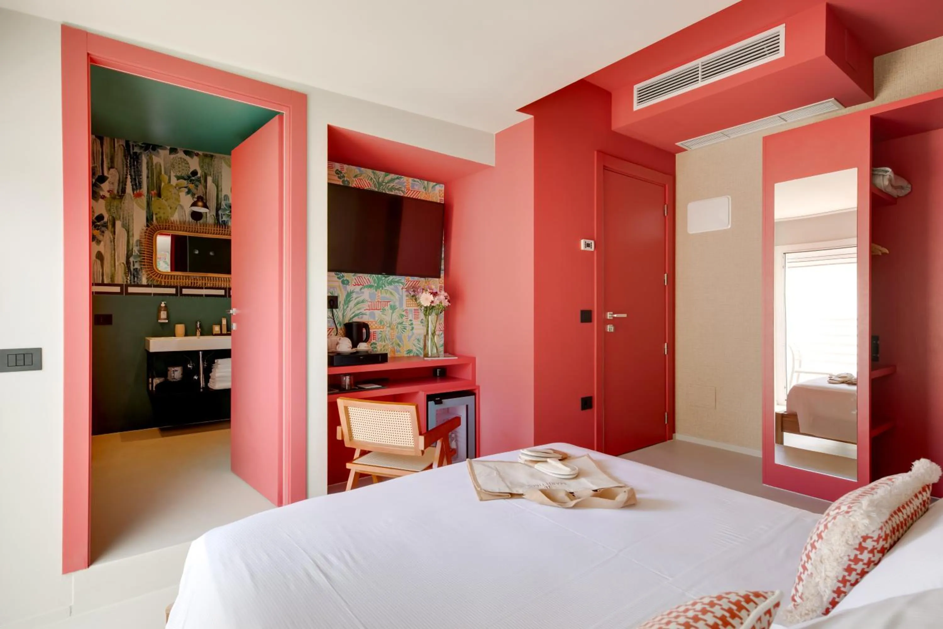 Bedroom, Bed in MARITTIMO Milano Marittima