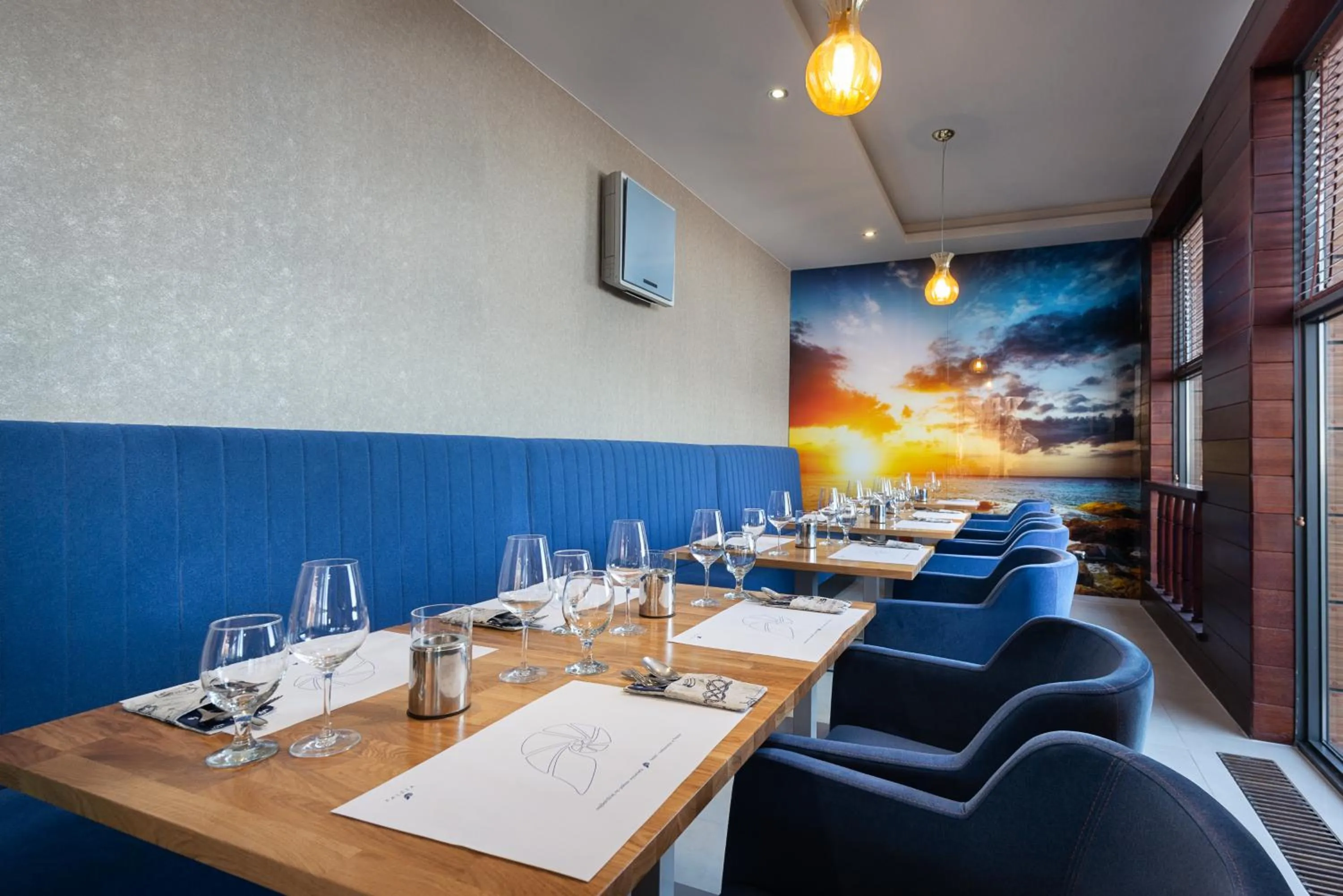 Restaurant/places to eat in Hotel Restauracja Faleza