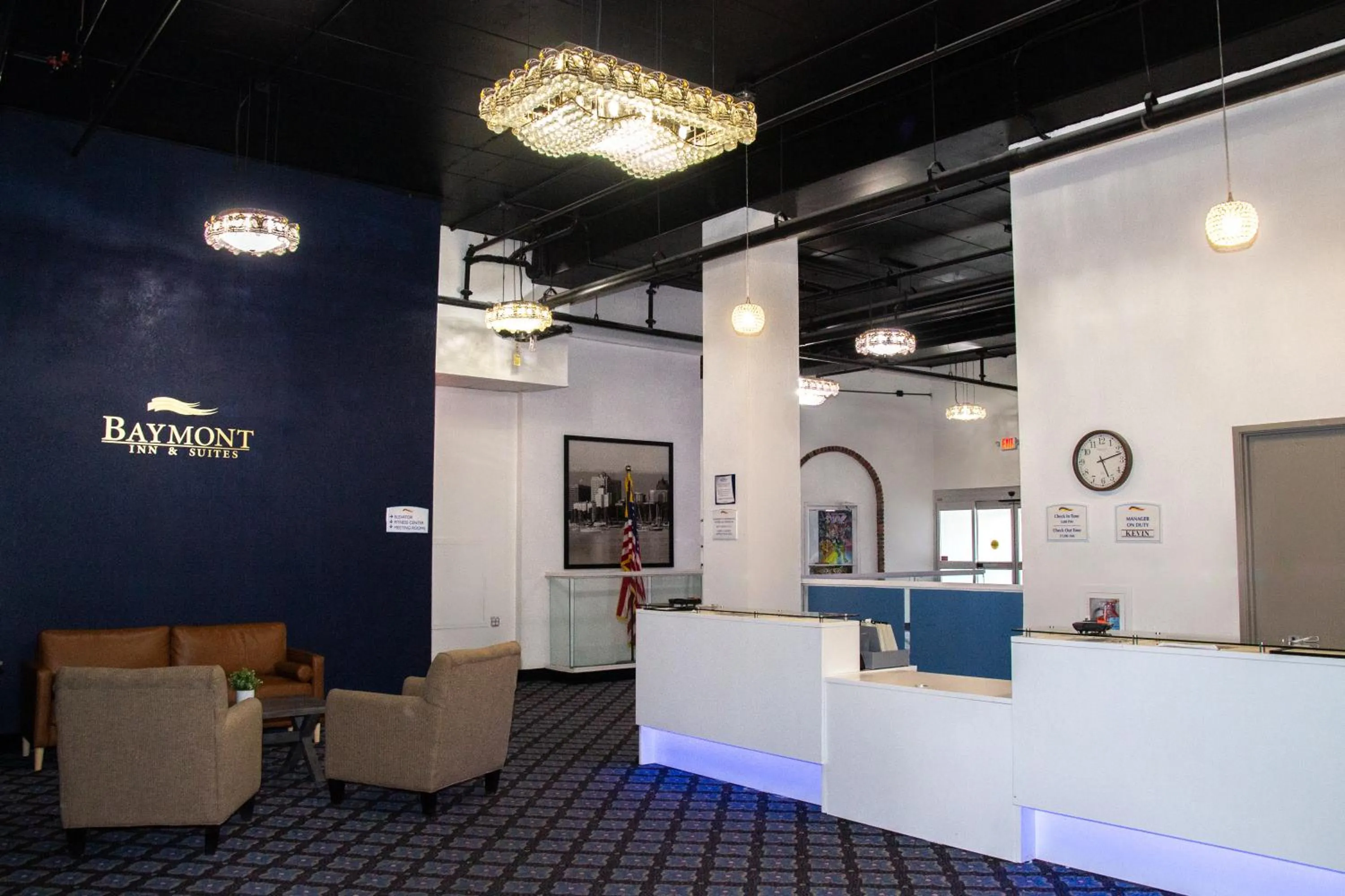 Lobby or reception in Baymont by Wyndham Delavan Near Lake Geneva