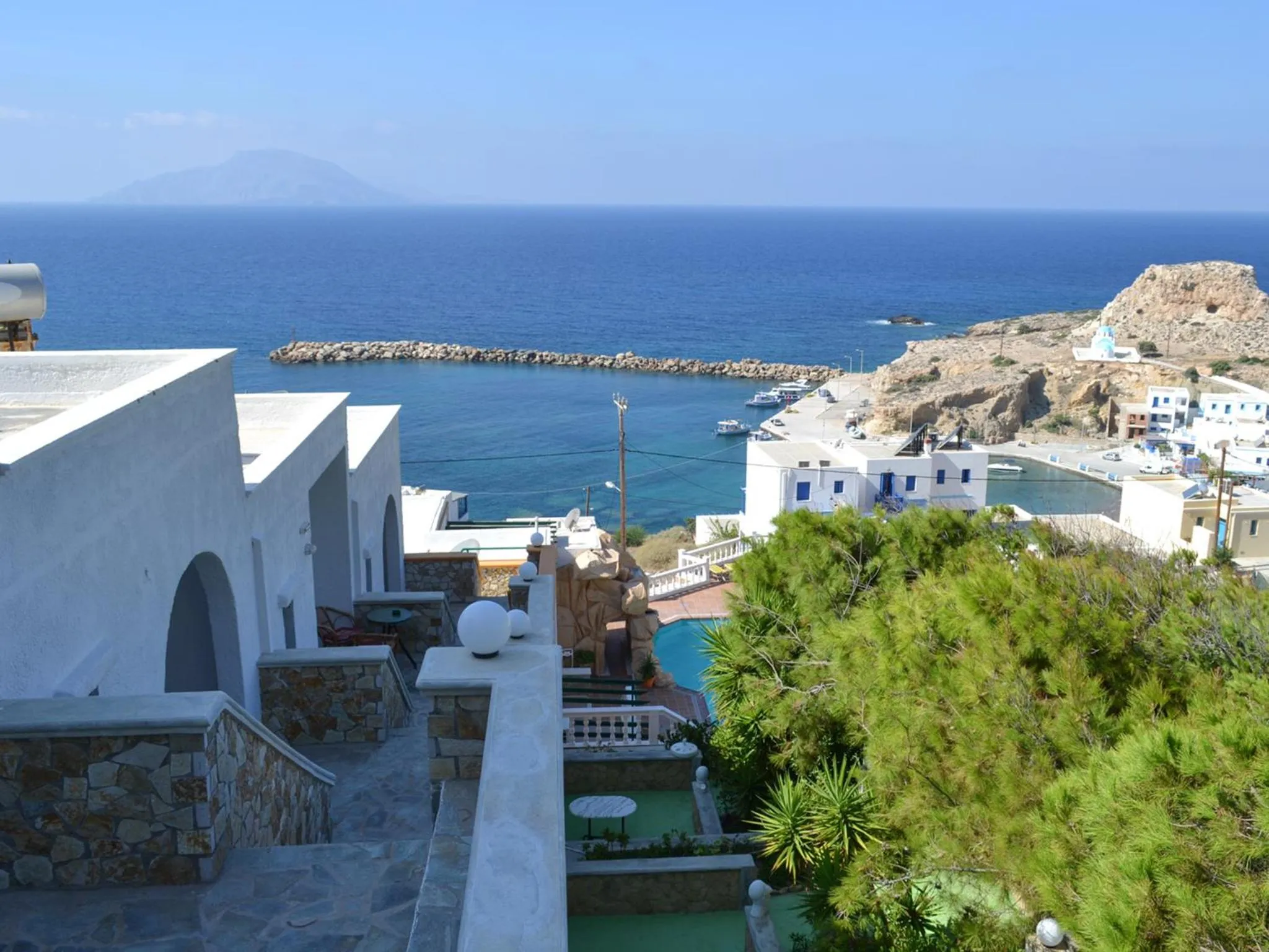 Patio in Hotel Finiki View