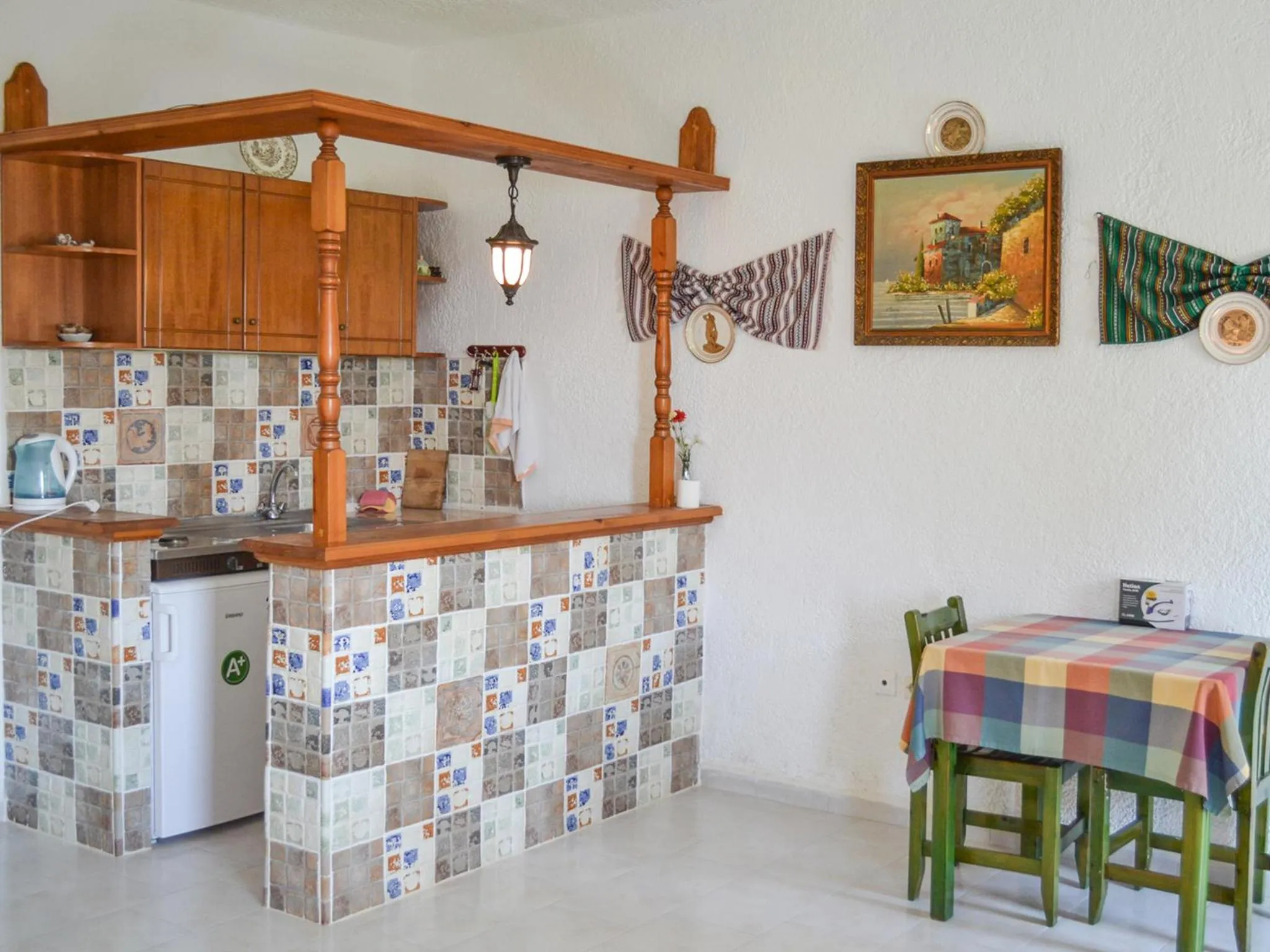 Coffee/tea facilities in Hotel Finiki View