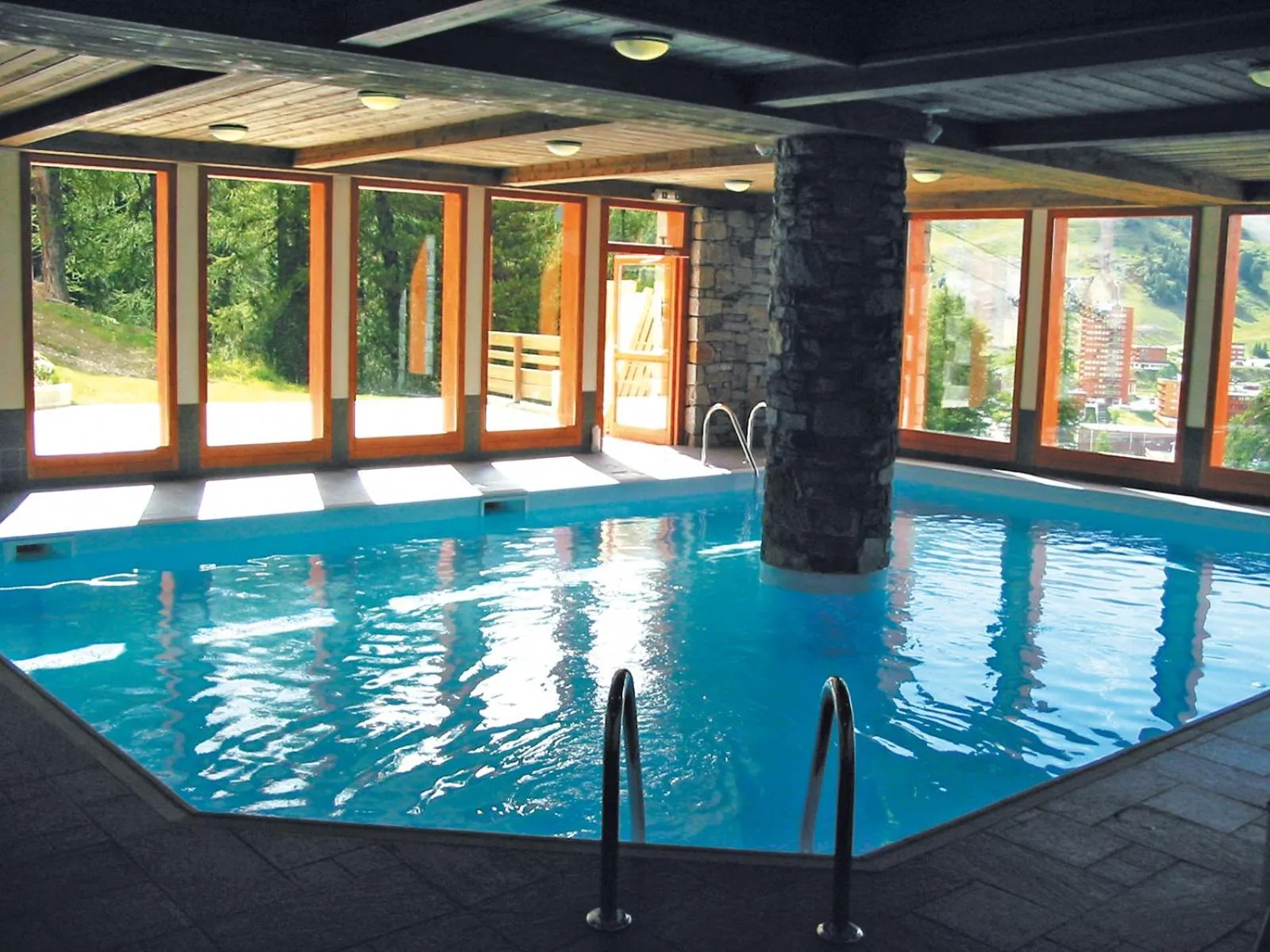 Swimming pool in Lagrange Vacances Aspen