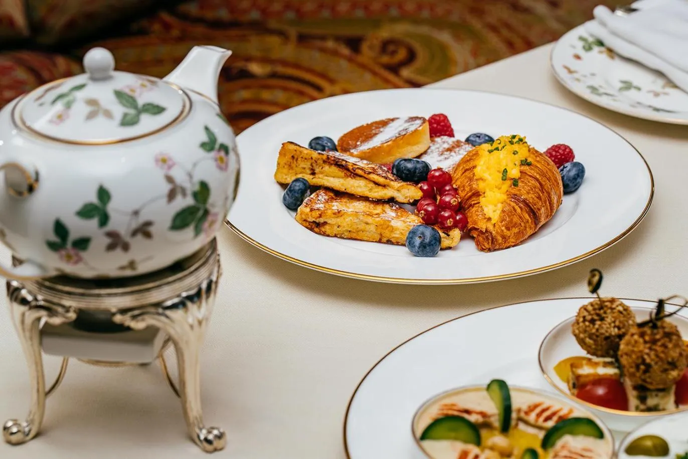 Food and drinks in The Ritz-Carlton, Bahrain