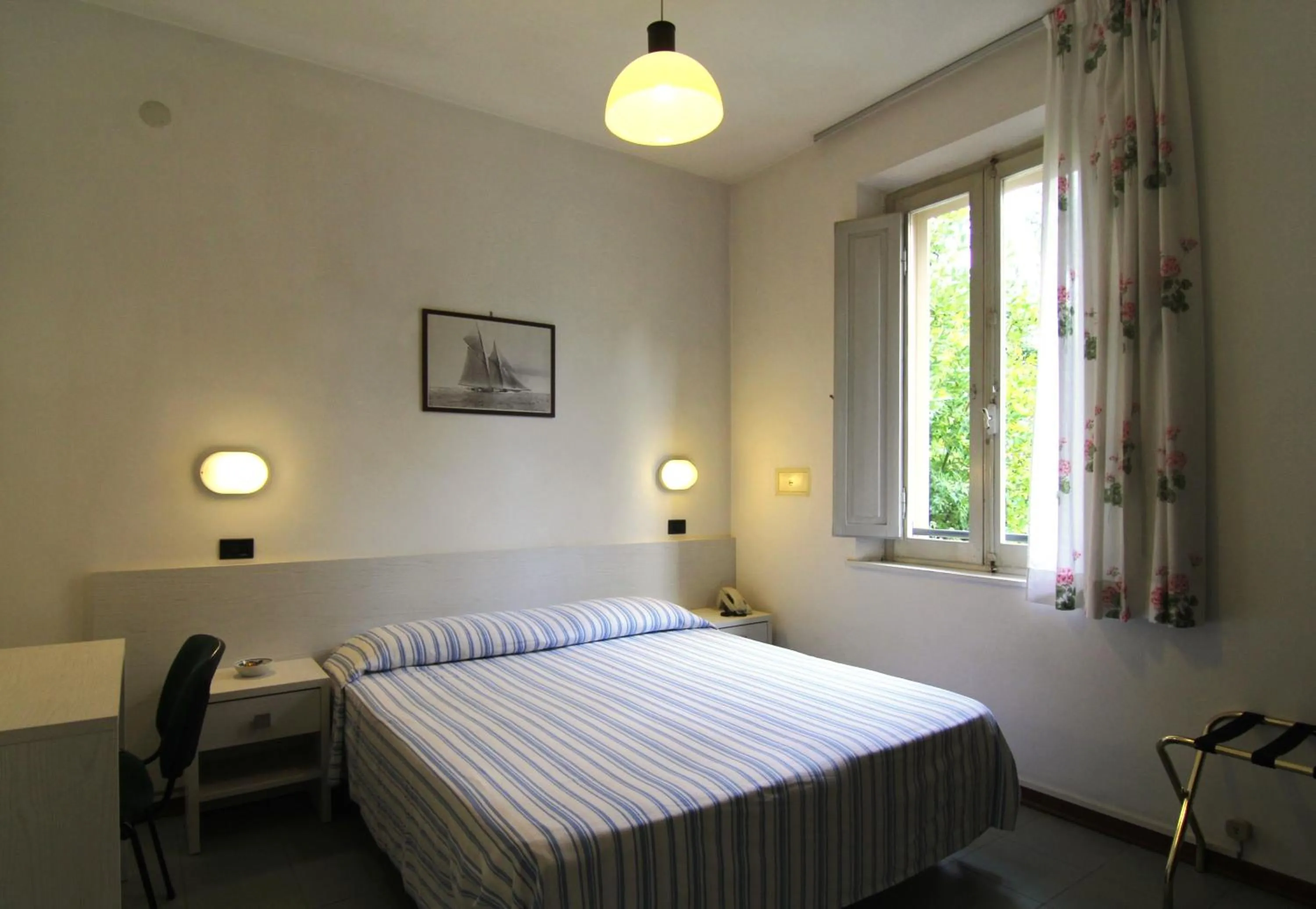 Bedroom, Bed in Hotel Garni Picnic