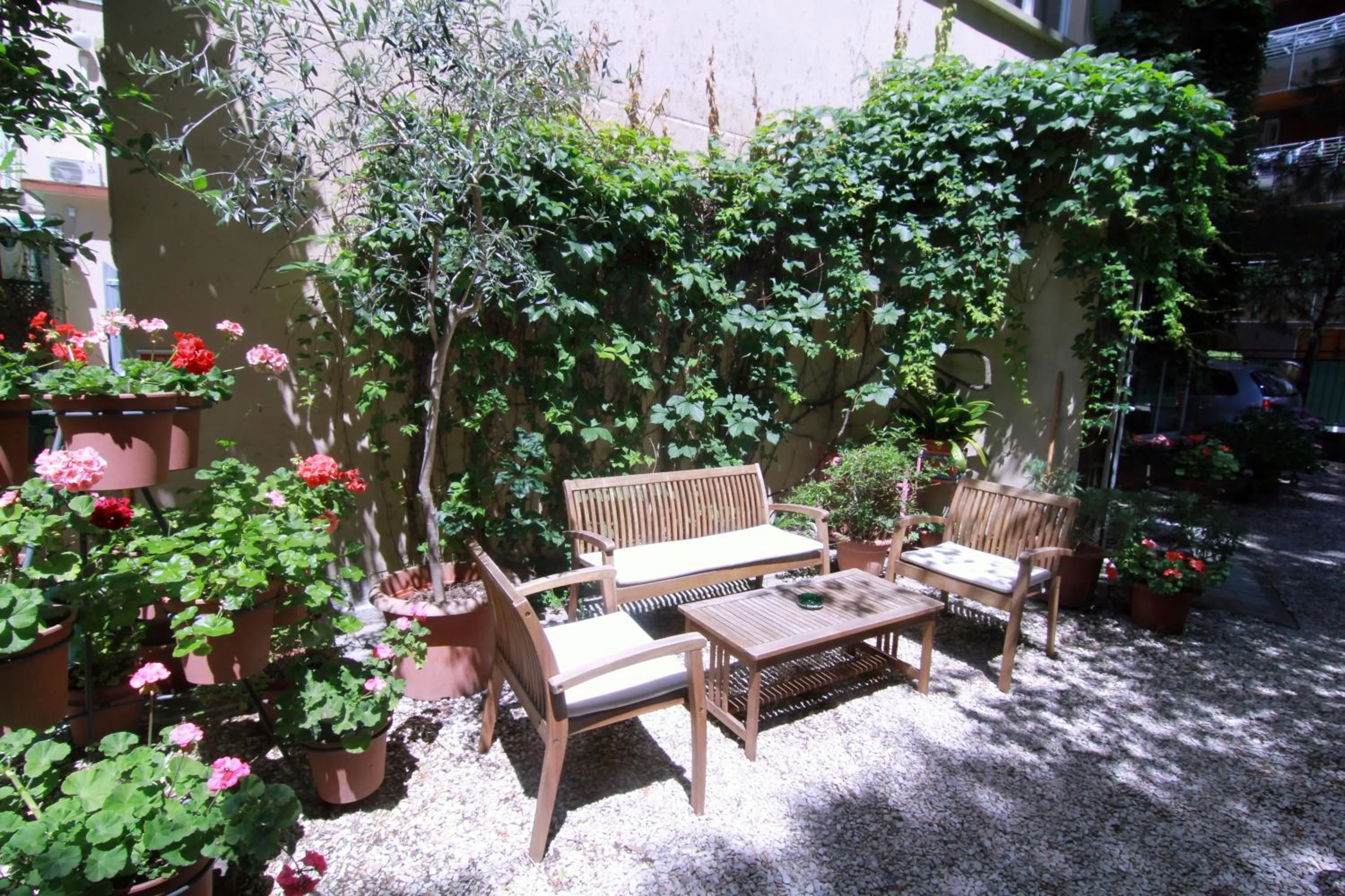 Garden in Hotel Garni Picnic
