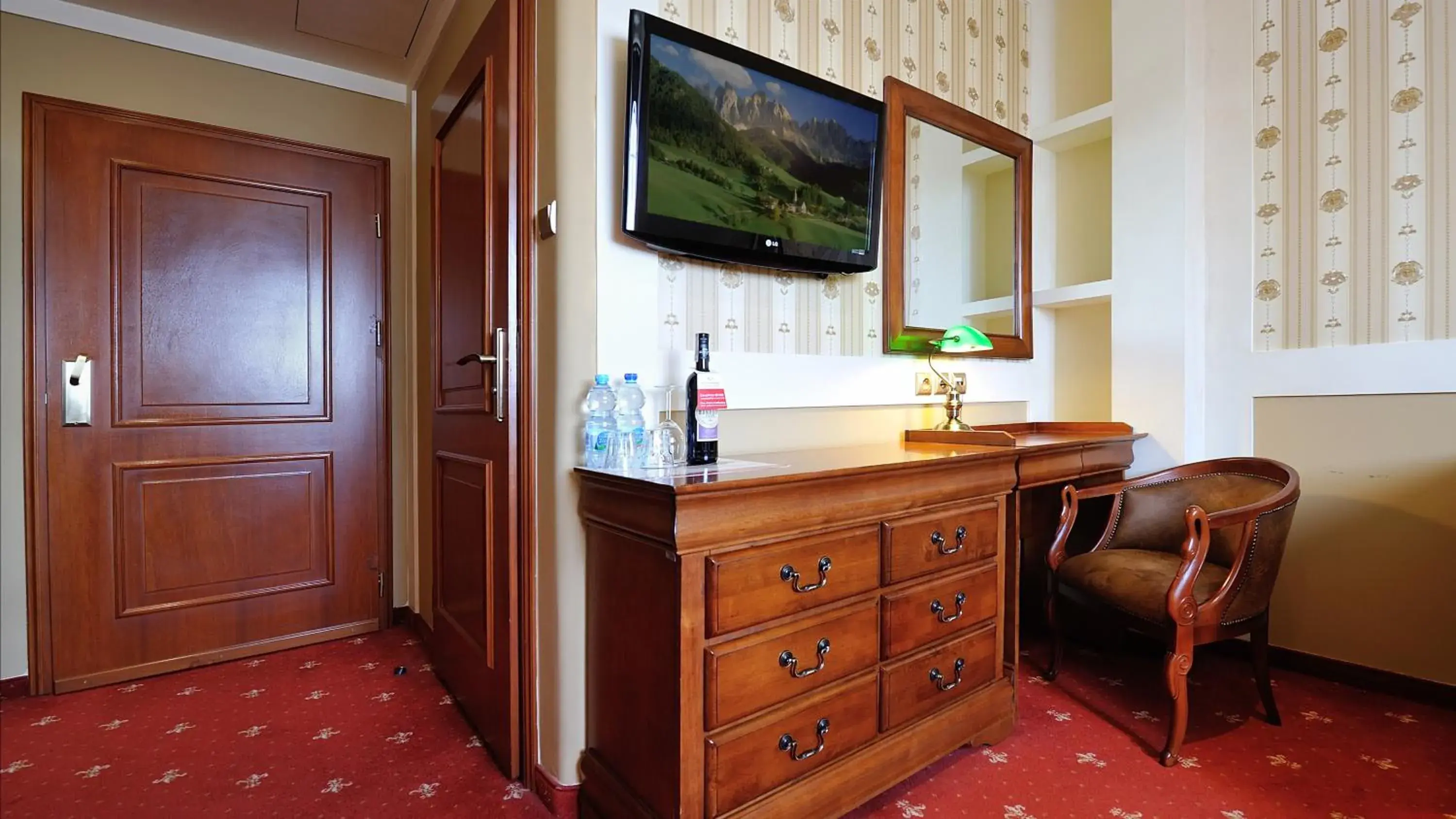 Executive Twin Room in Hotel Diament Arsenal Palace Katowice - Chorzów Executive Twin Room in Hotel Diament Arsenal Palace Katowice - Chorzów