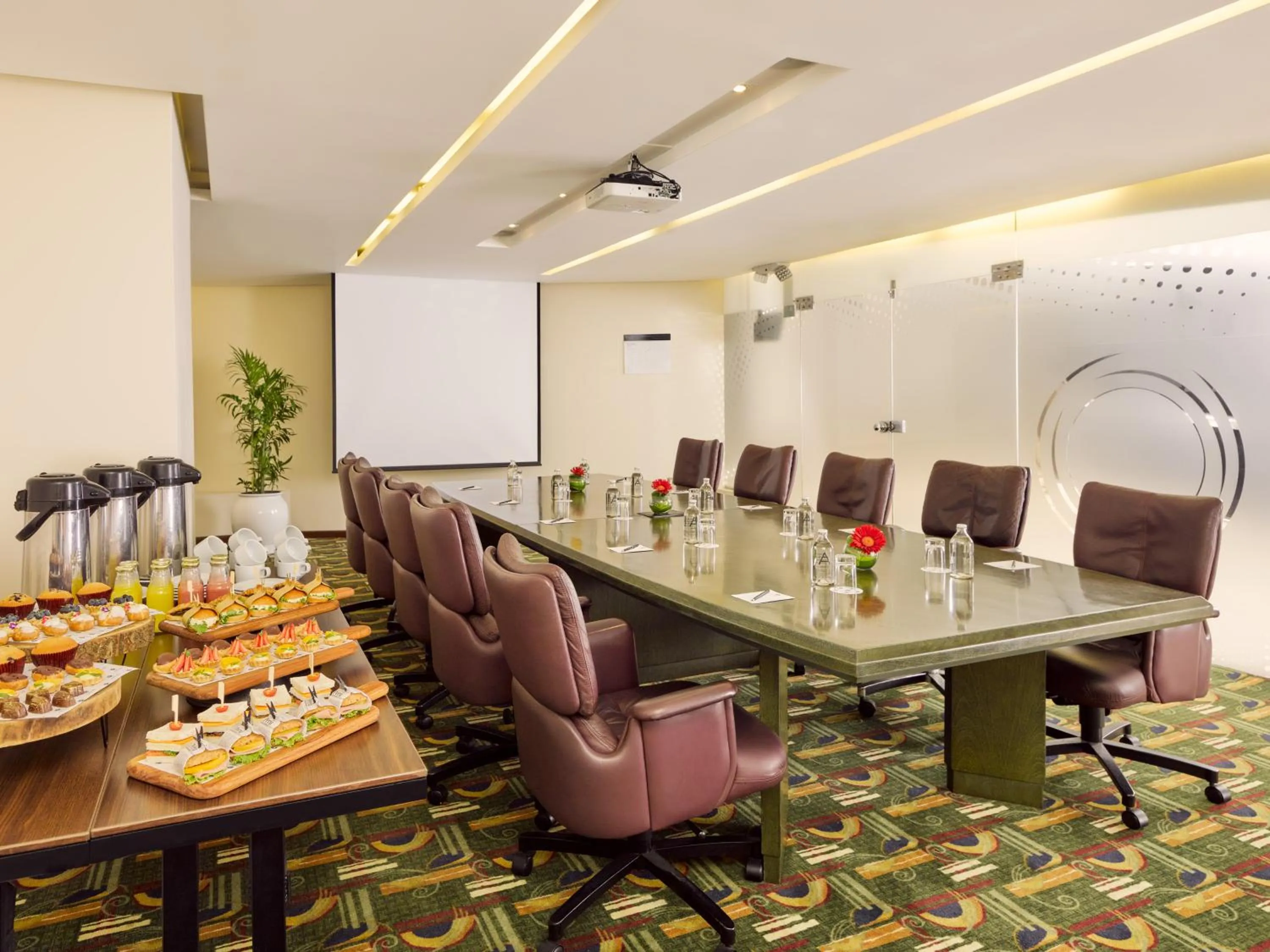 Meeting/conference room in Hotel Estelar Miraflores