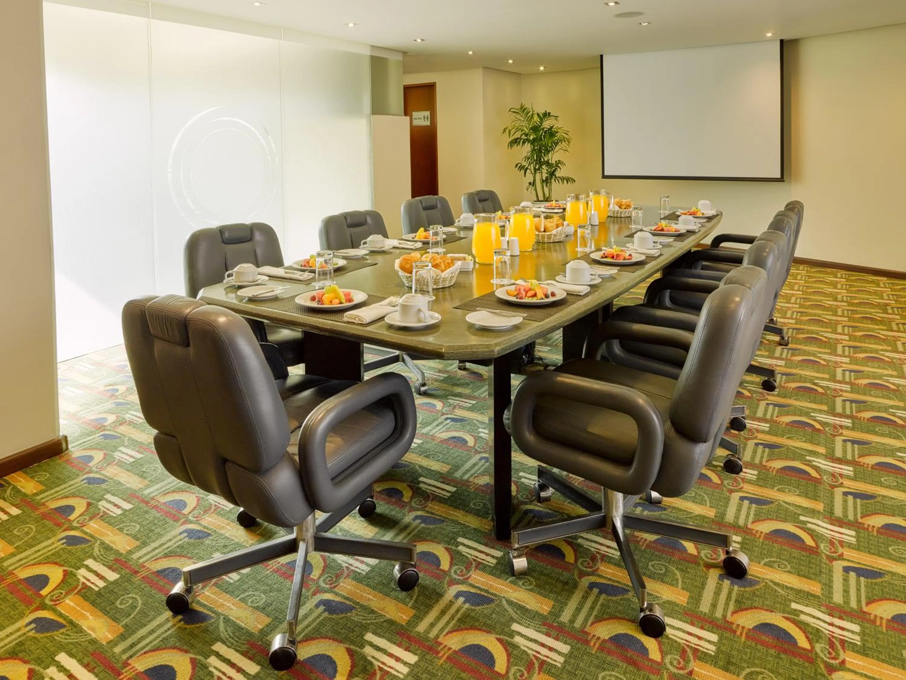 Meeting/conference room in Hotel Estelar Miraflores