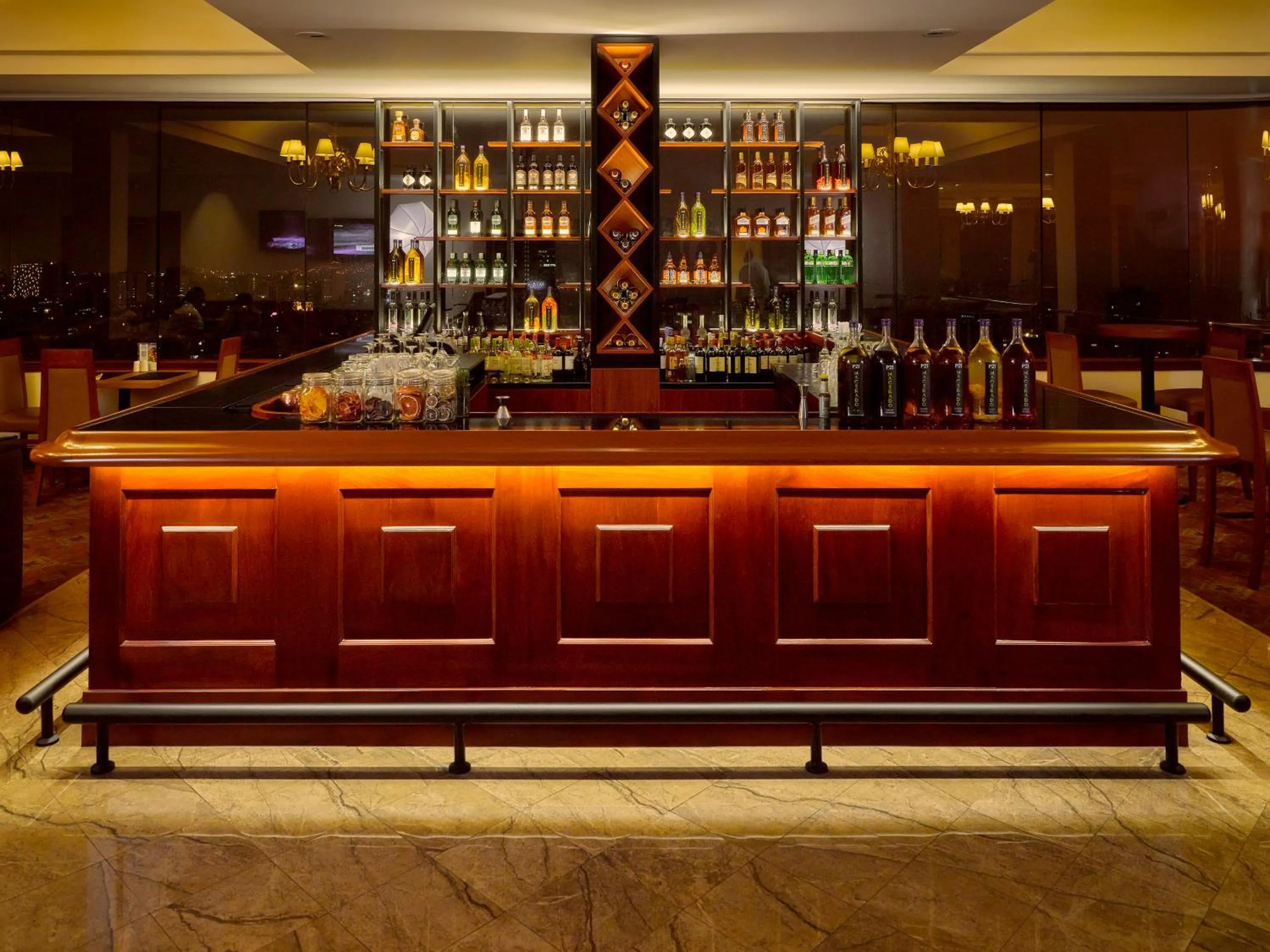 Lounge or bar in Hotel Estelar Miraflores