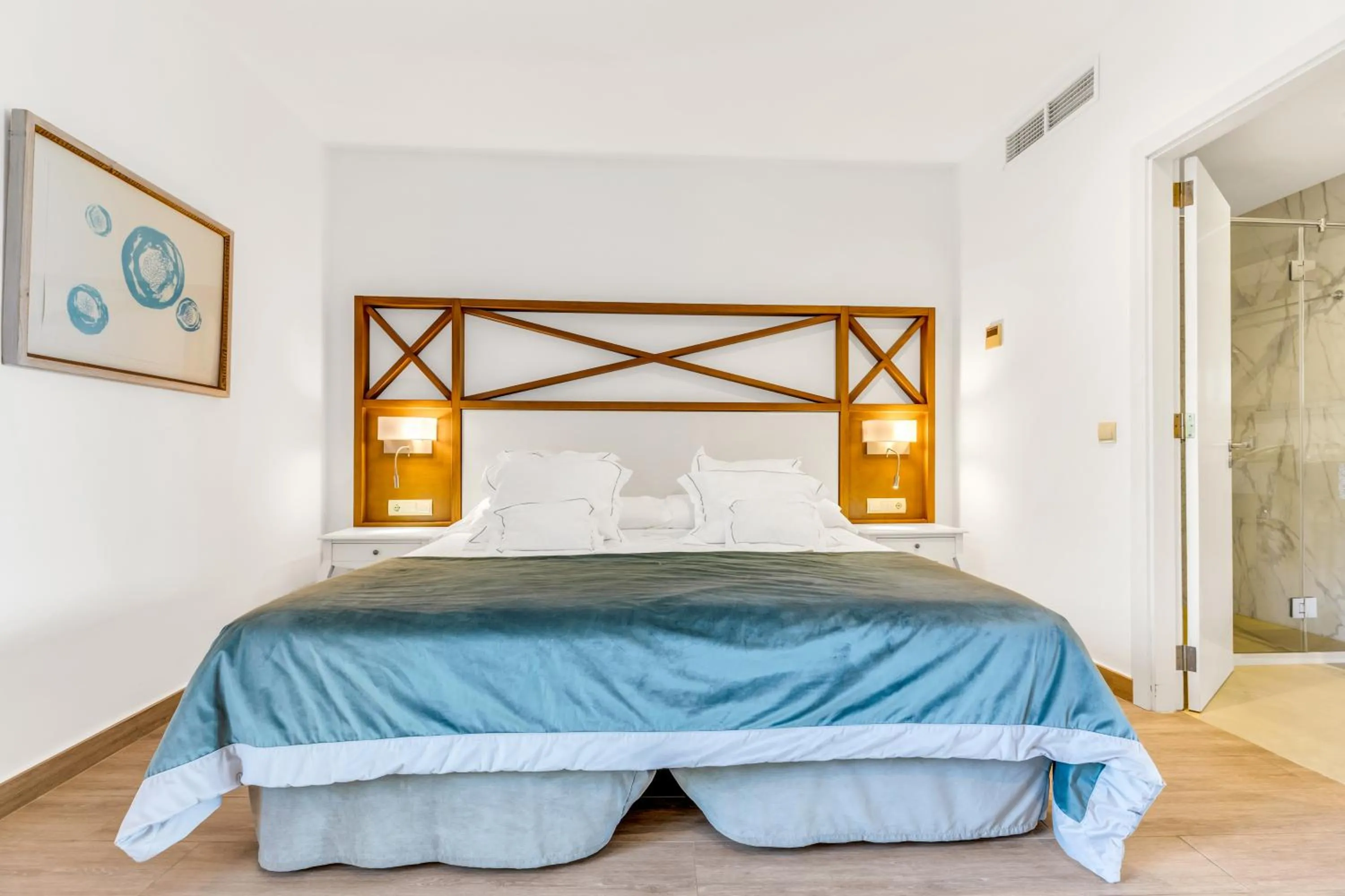 Bed in Hoposa Costa D'or - Adults Only