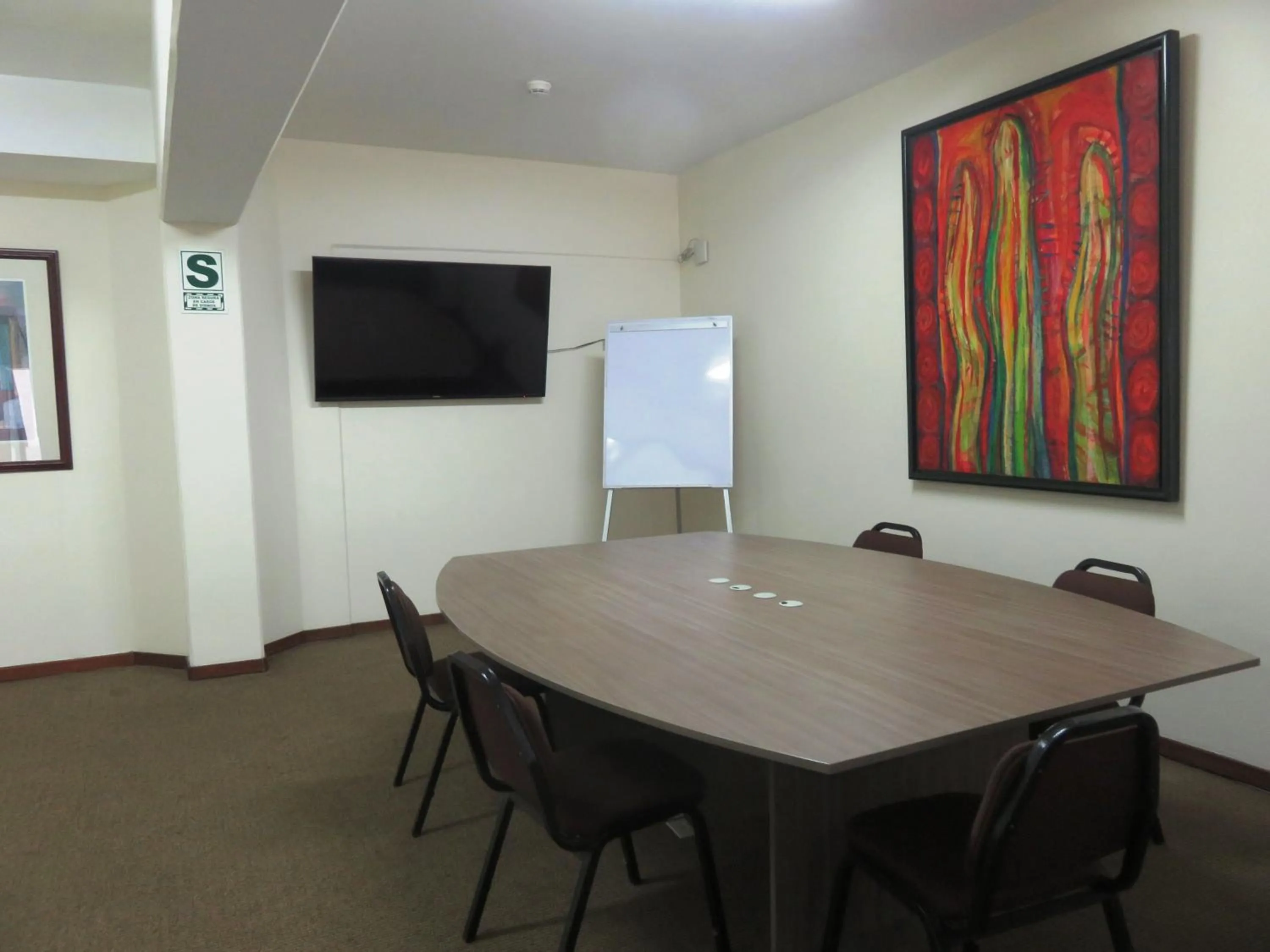 Meeting/conference room in J&A Classic Hotel