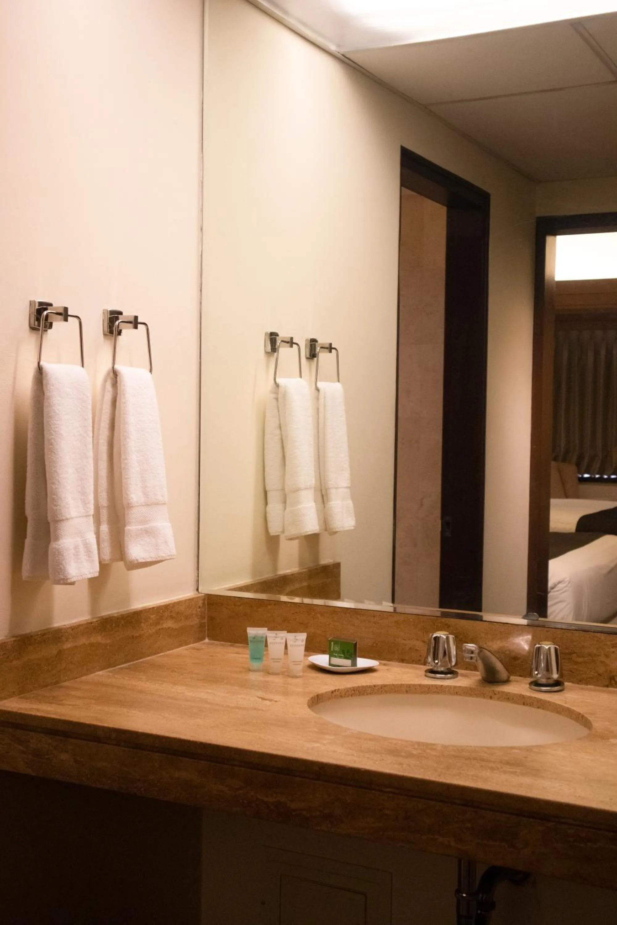 Bathroom in J&A Classic Hotel