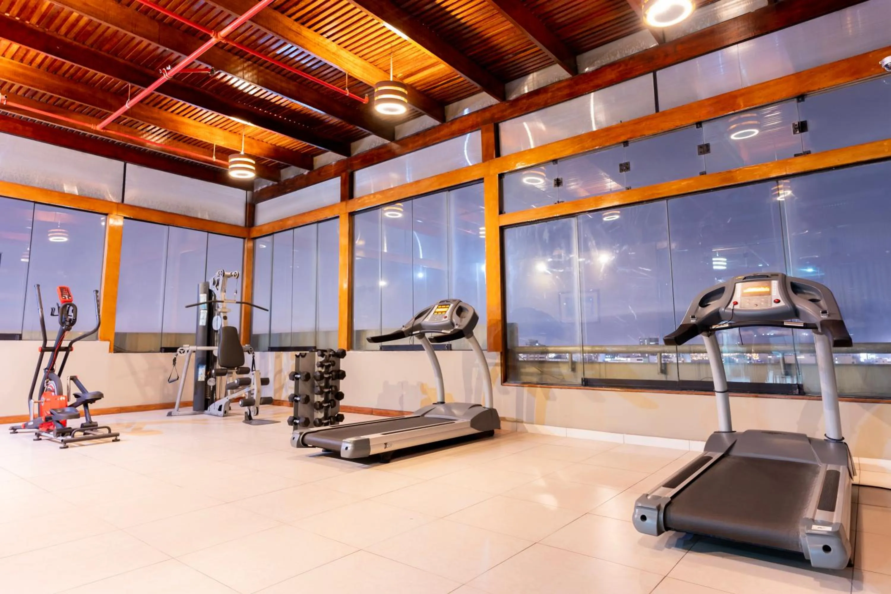 Fitness centre/facilities in J&A Classic Hotel