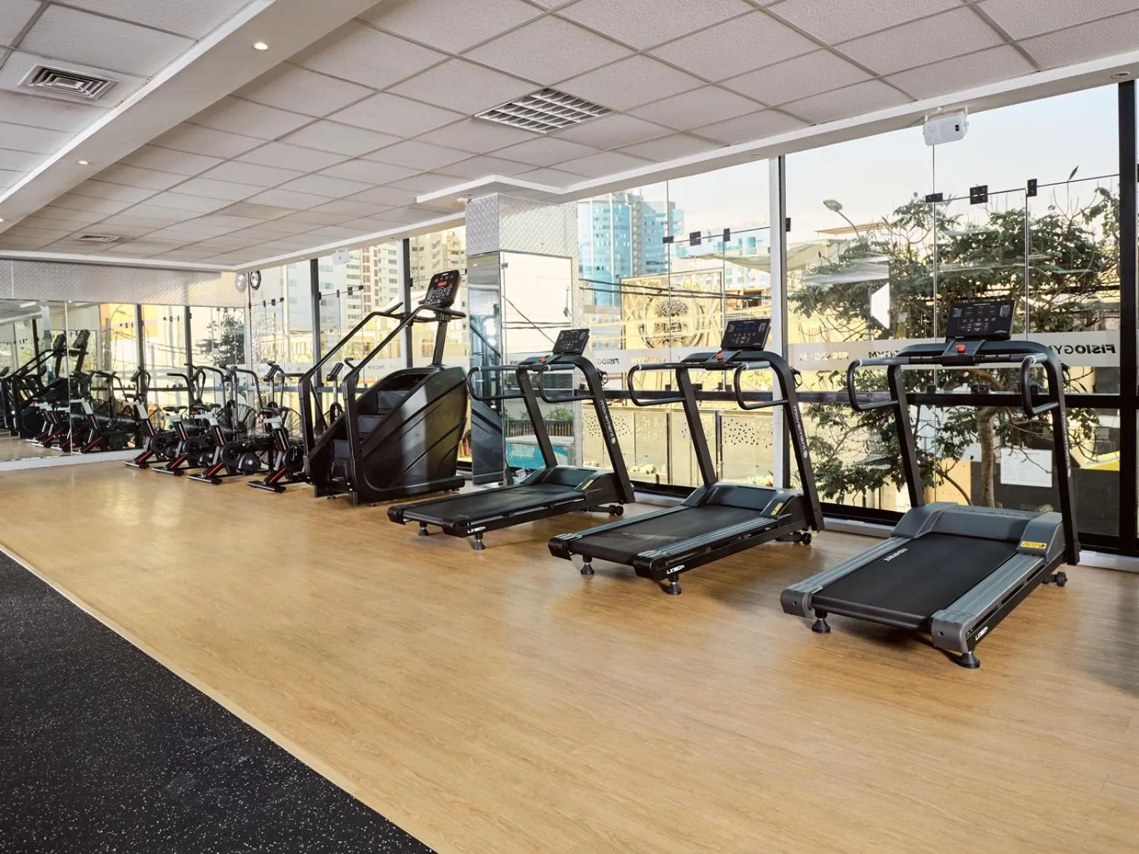 Fitness centre/facilities in Estelar Apartamentos Bellavista