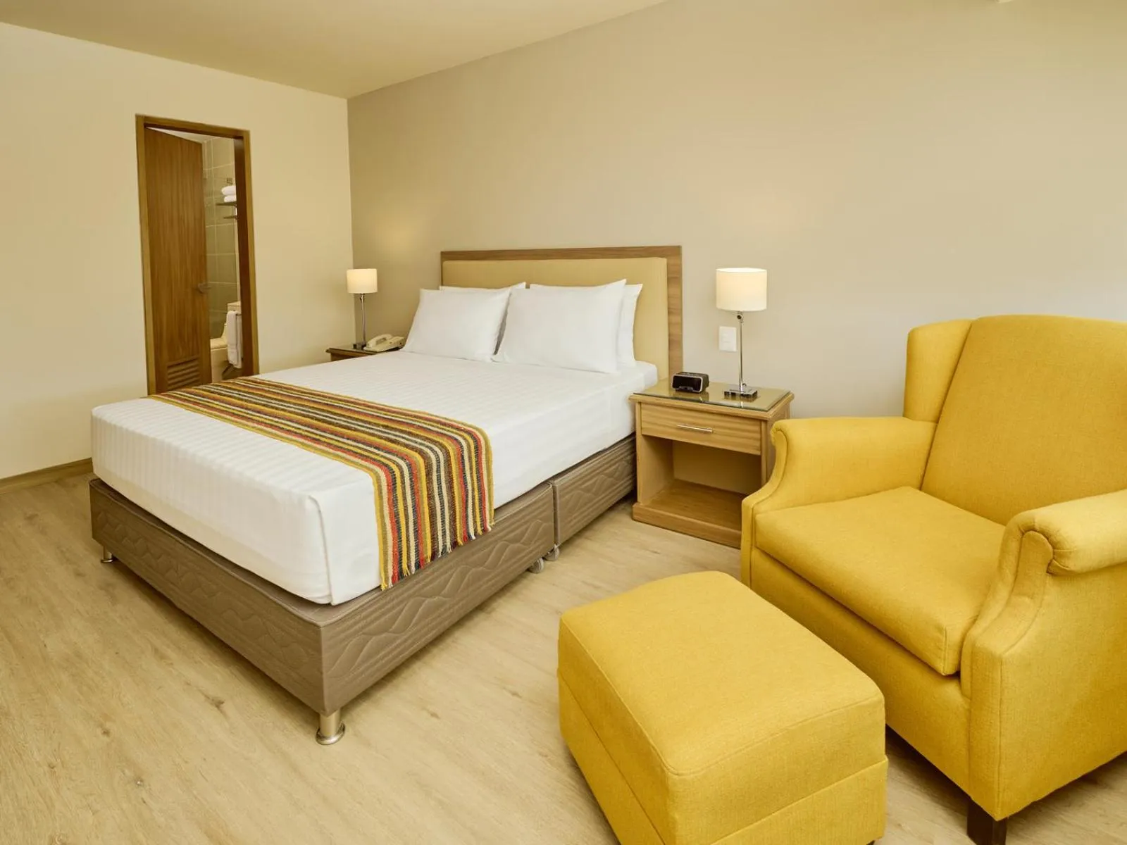 Bed in Estelar Apartamentos Bellavista