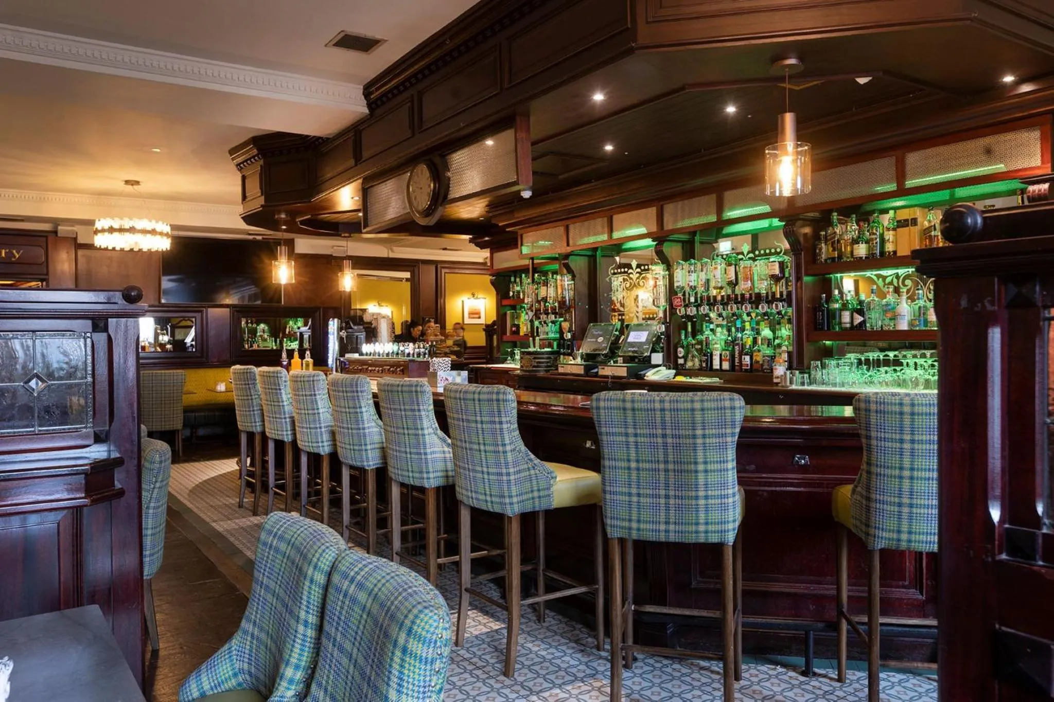 Lounge or bar in Cahir House Hotel