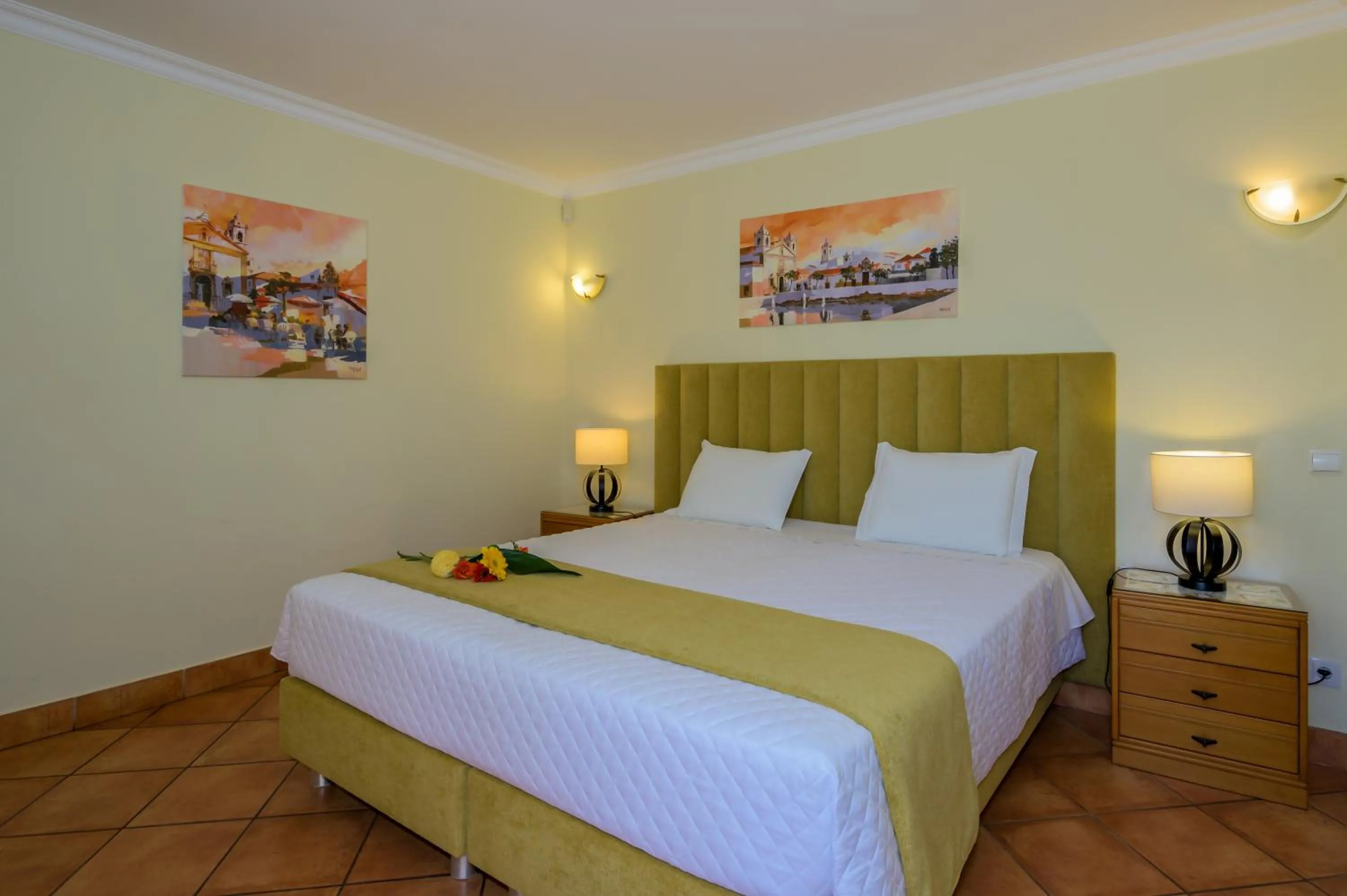 Bed in Canavial I & II Apartamentos