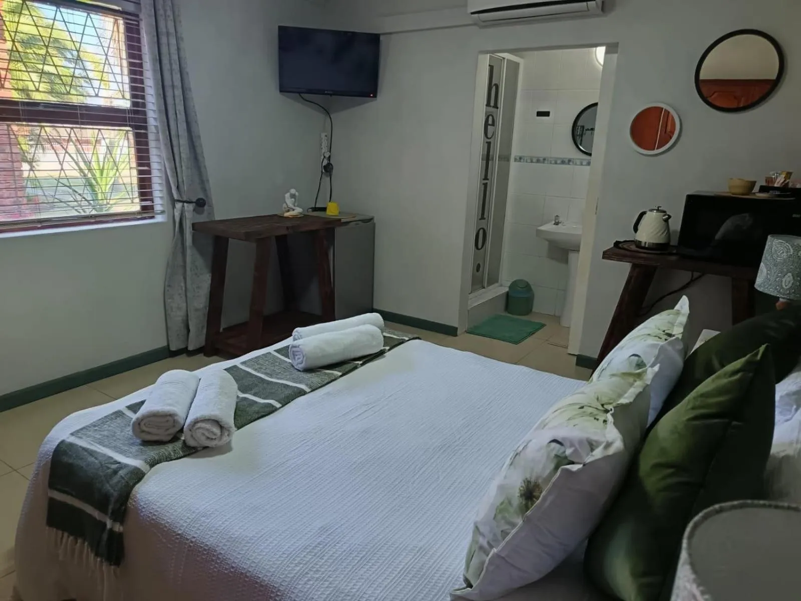 Bed in Bluewater Guesthouse