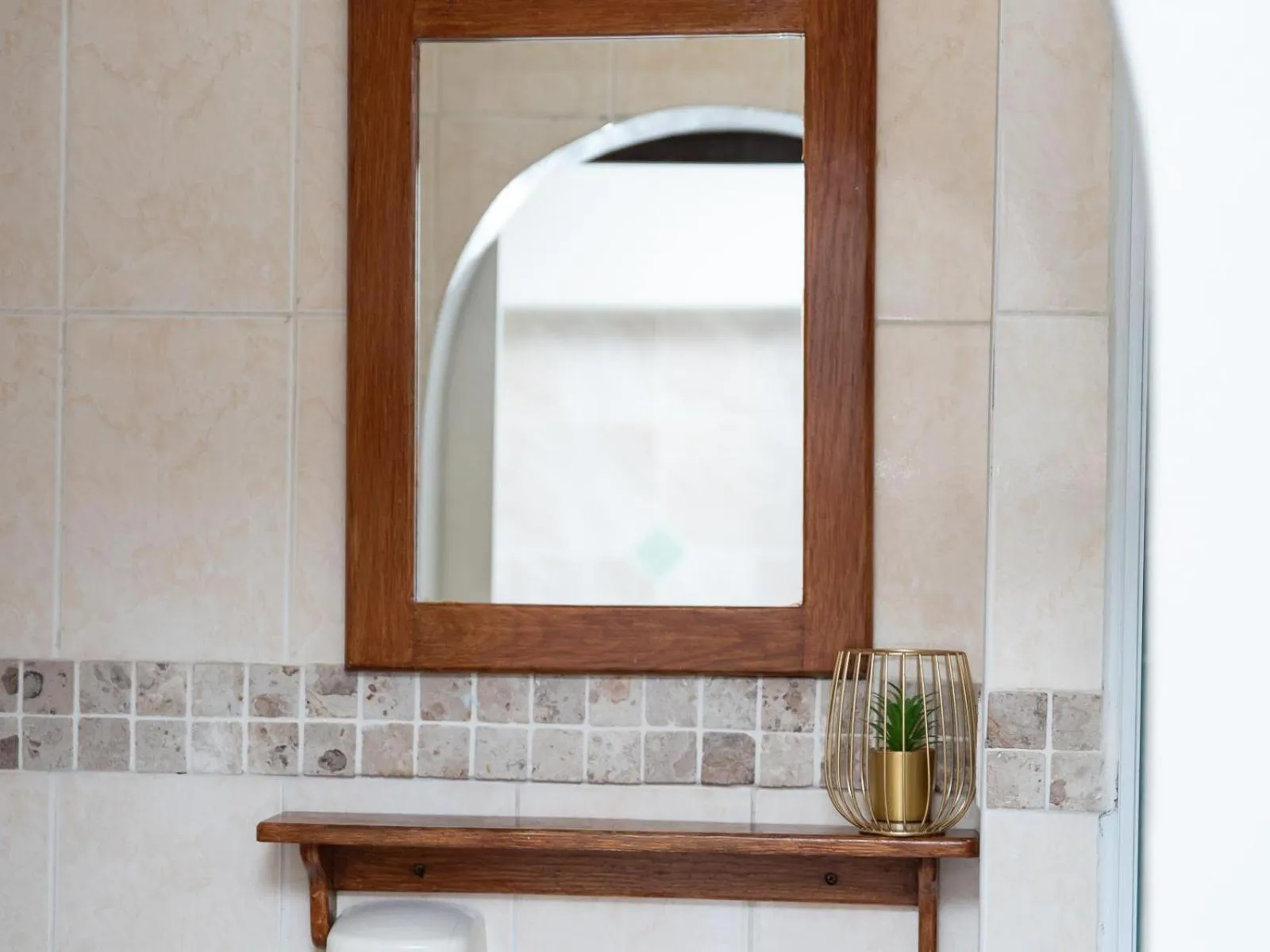 Bathroom in Bluewater Guesthouse