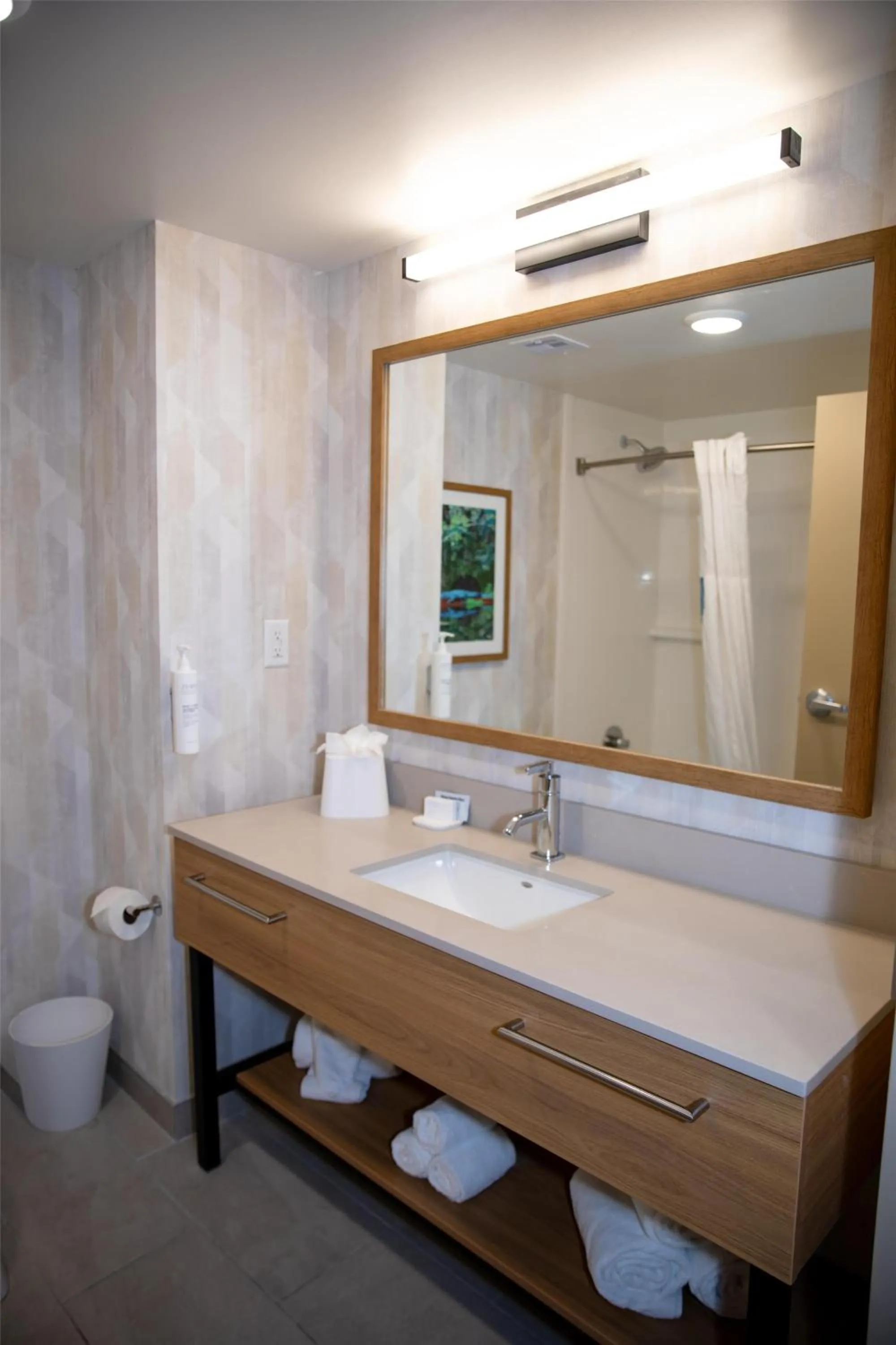 Bathroom in Hampton Inn & Suites Jennings