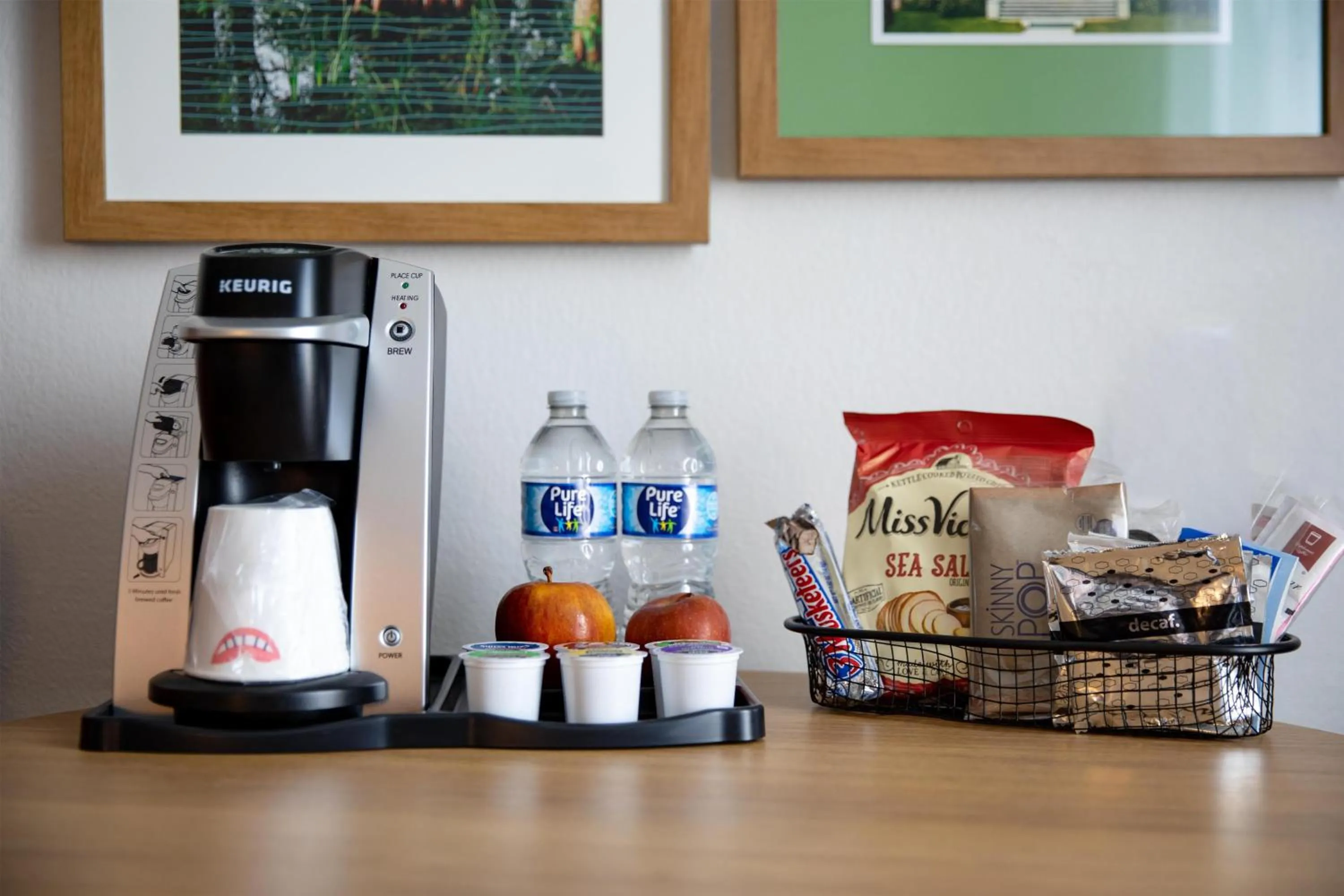 Photo of the whole room in Hampton Inn & Suites Jennings