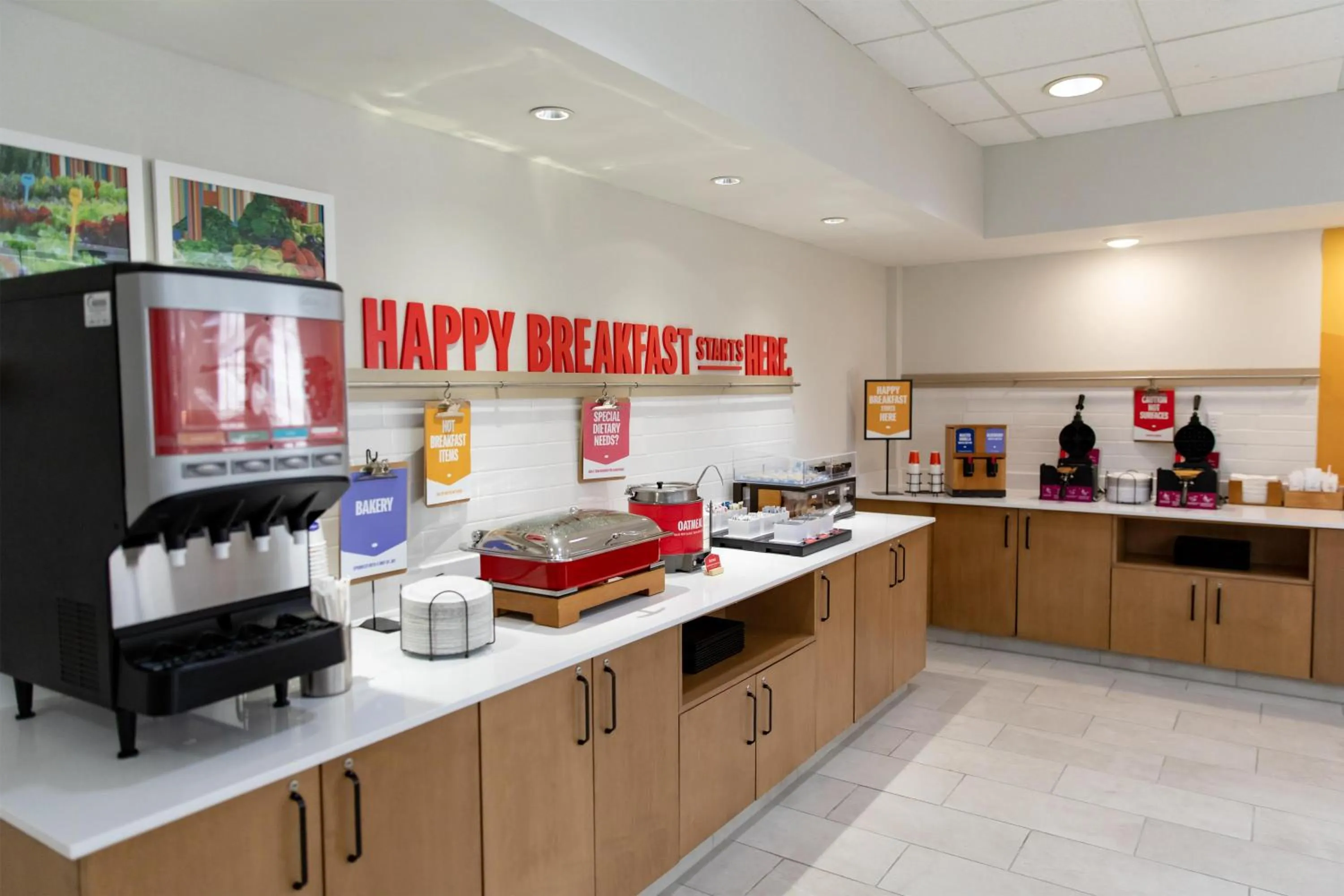 Breakfast in Hampton Inn & Suites Jennings