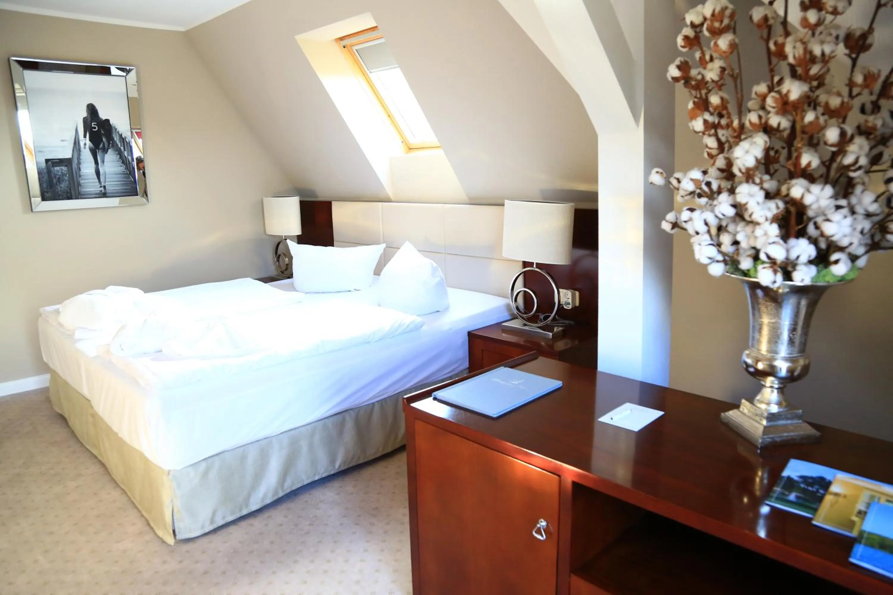 Bedroom, Bed in Hotel Resort Märkisches Meer