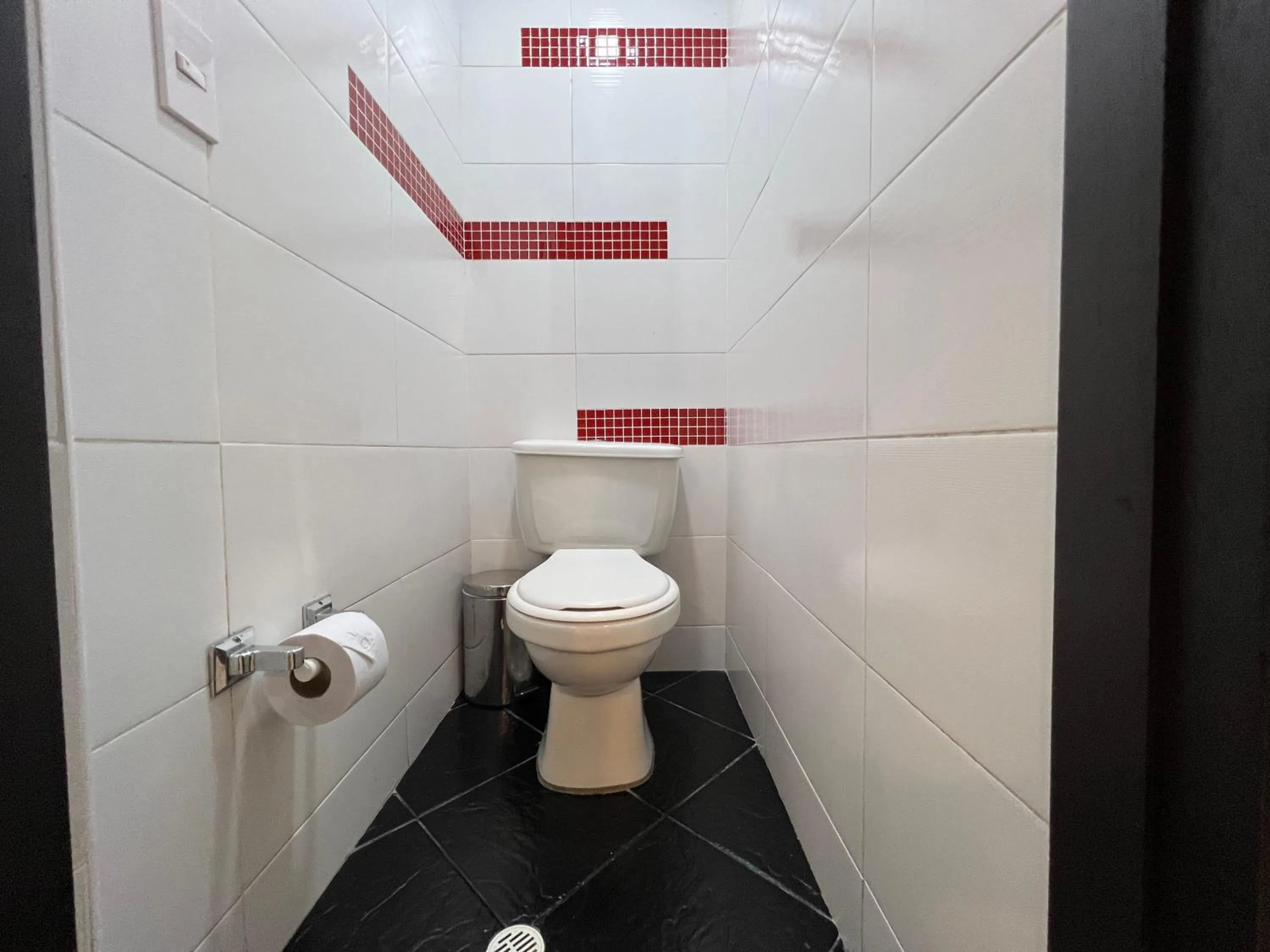 Bathroom in Hotel Ferias Park