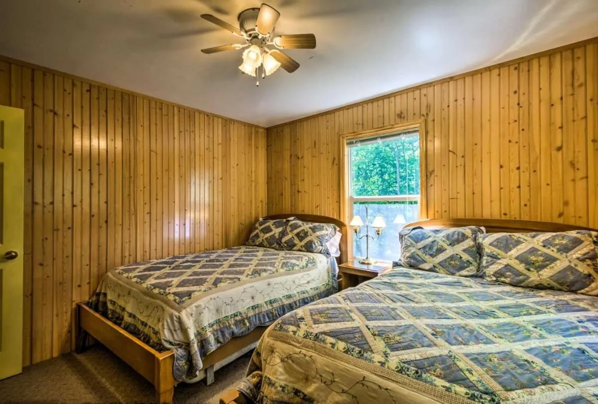 Bed in Nantahala Cabins