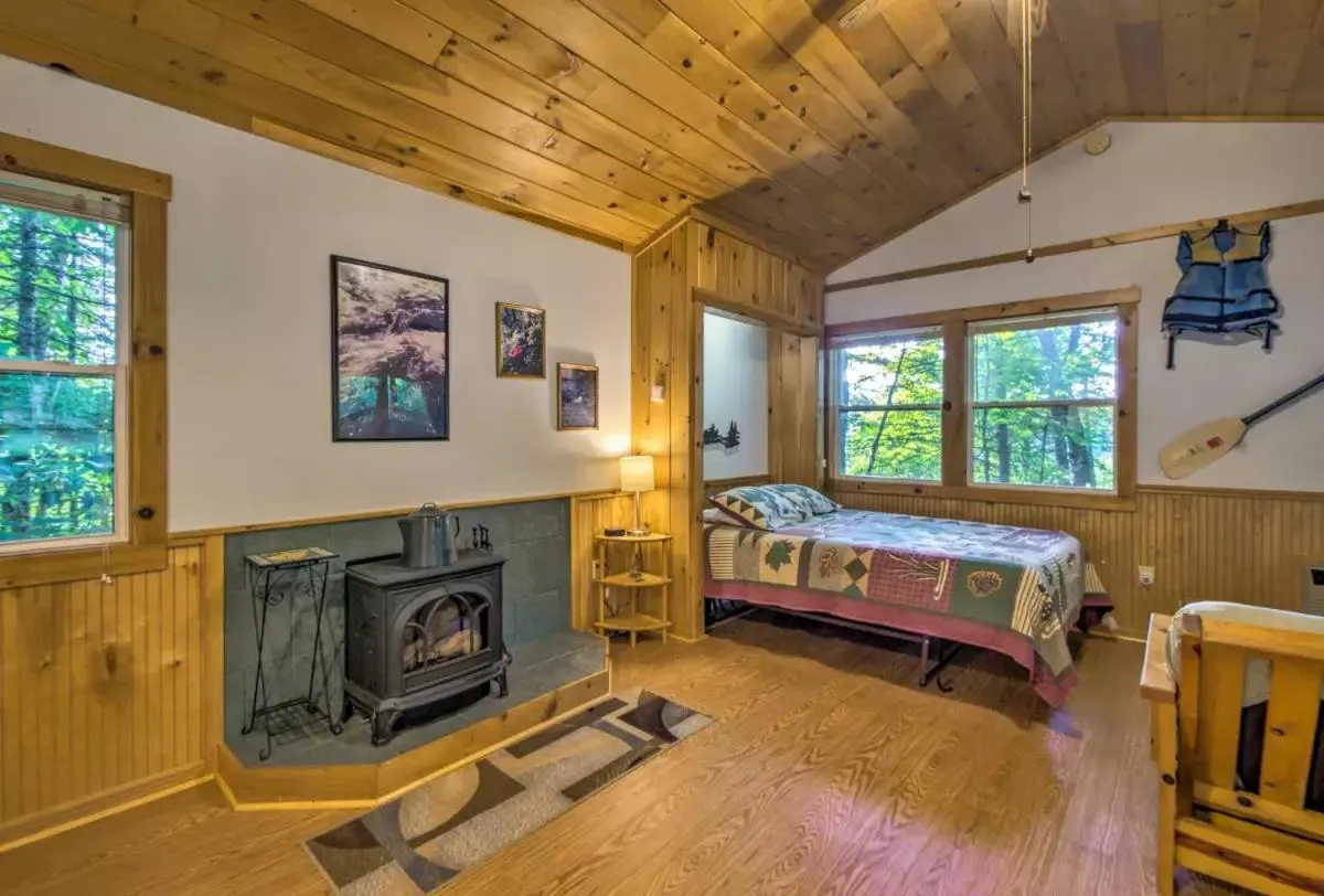 Bed in Nantahala Cabins