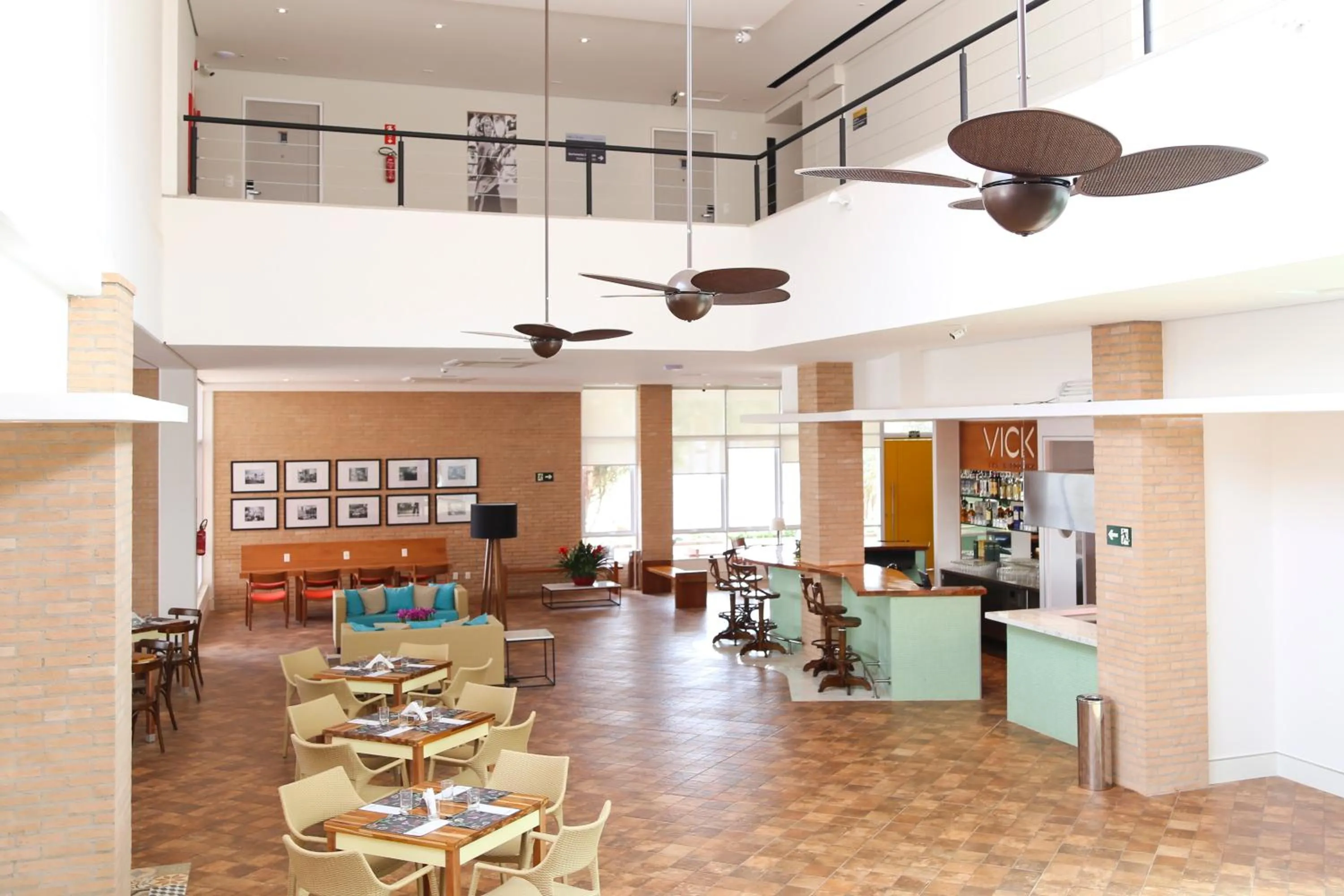 Restaurant/places to eat in Vitória Hotel Express Dom Pedro