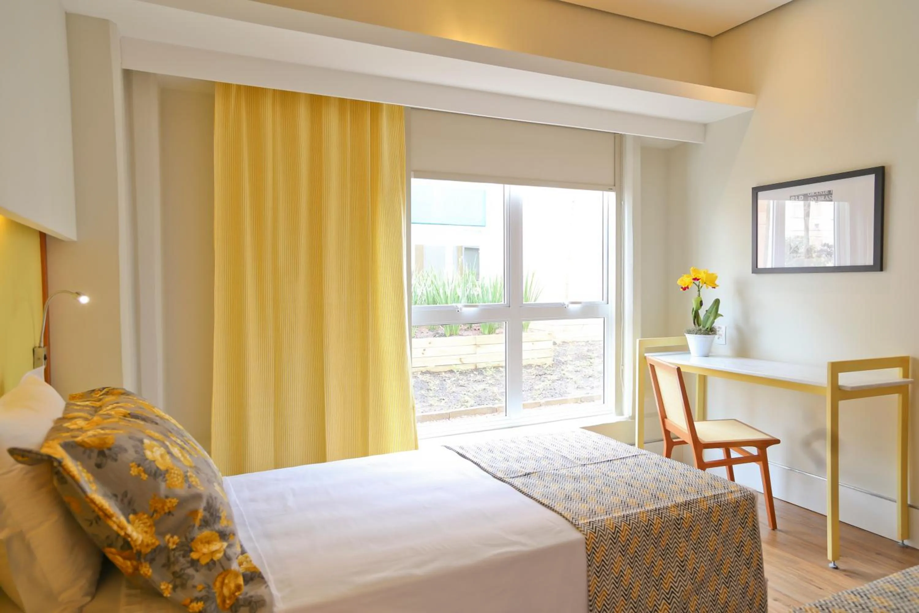 Bed in Vitória Hotel Express Dom Pedro