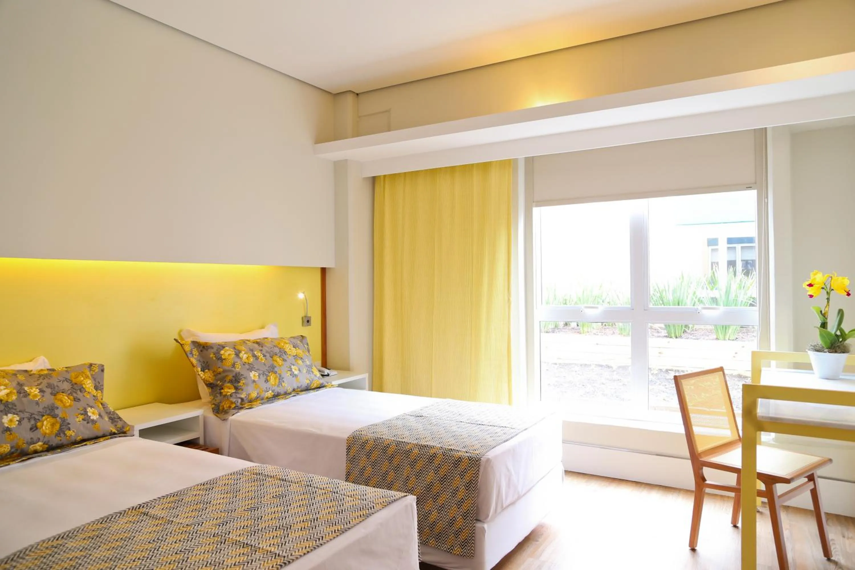 Photo of the whole room, Bed in Vitória Hotel Express Dom Pedro