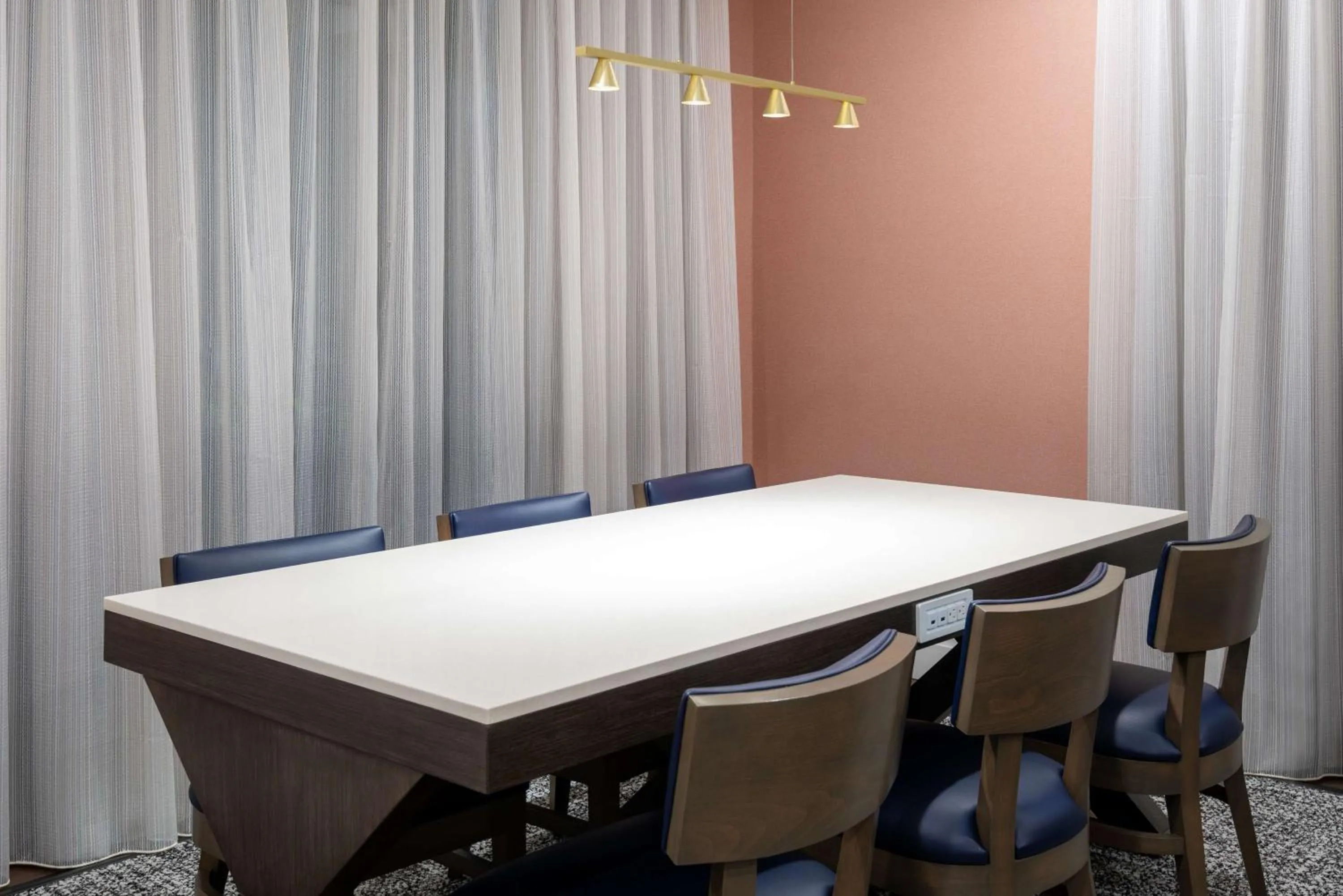 Lobby or reception in Hampton Inn and Suites Hartford/Farmington